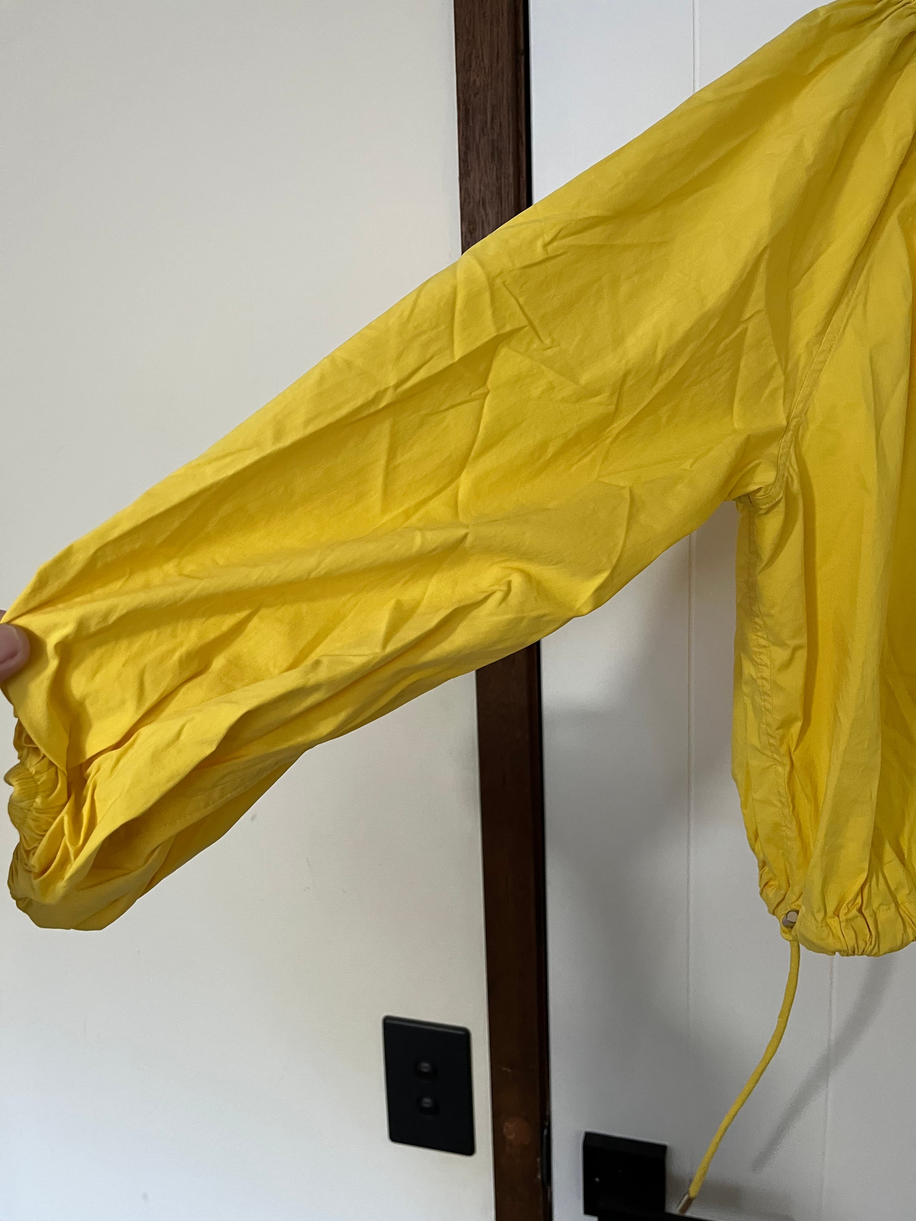 Yellow Country Road Off-The-Shoulder Blouse Size 8 — photo 4 of 6