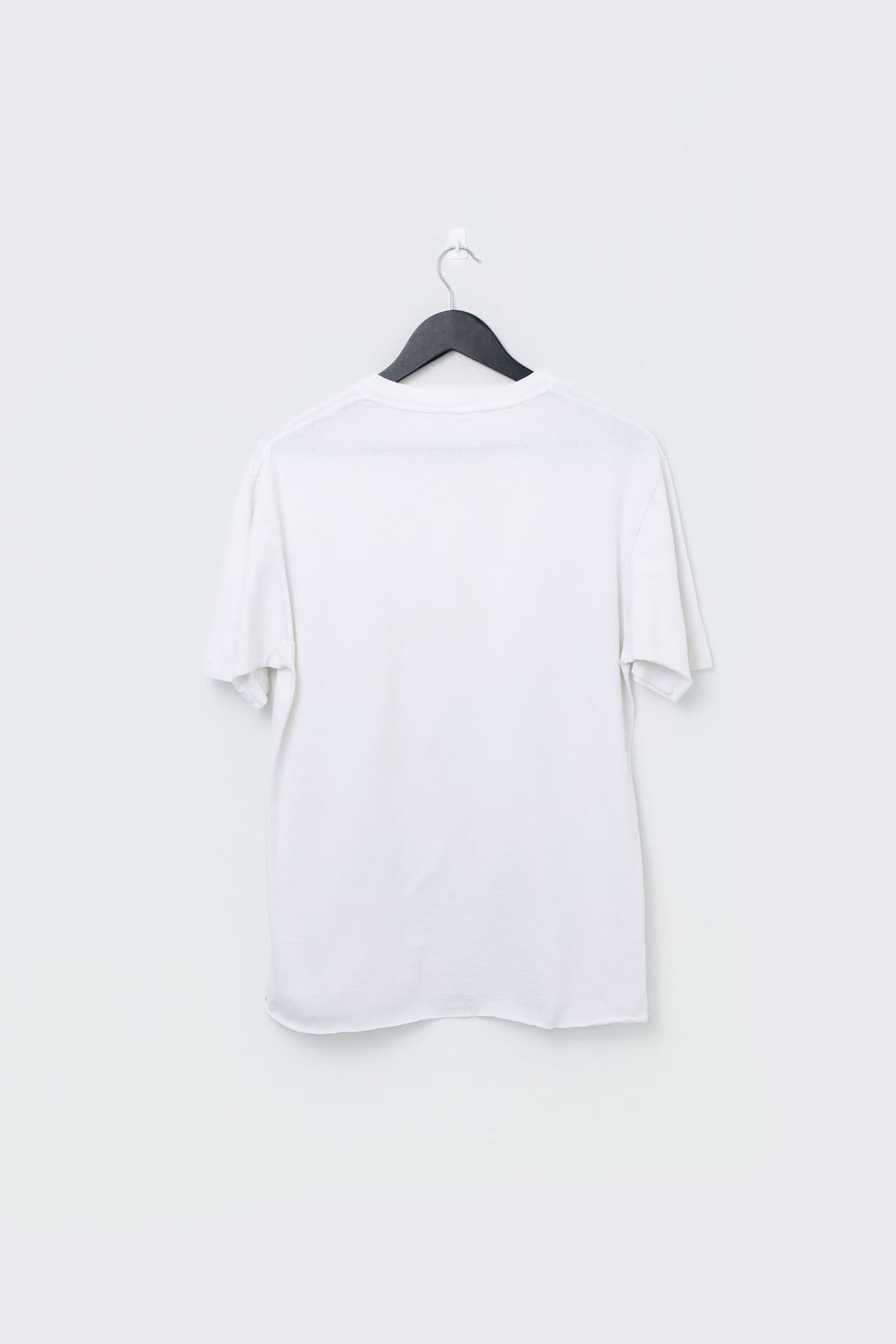 Classic Plain White Crew Neck T-Shirt — photo 2 of 3