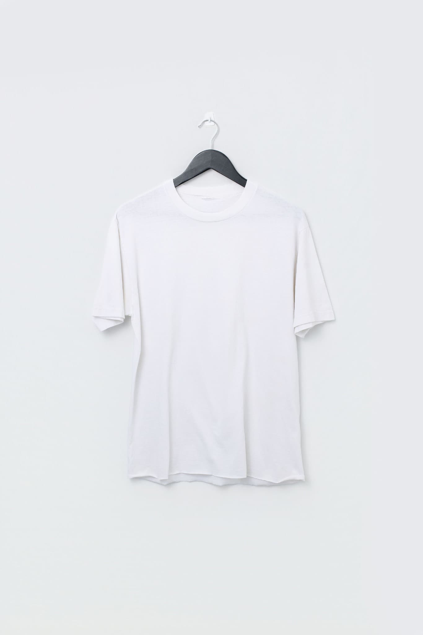 Classic Plain White Crew Neck T-Shirt — photo 1 of 3