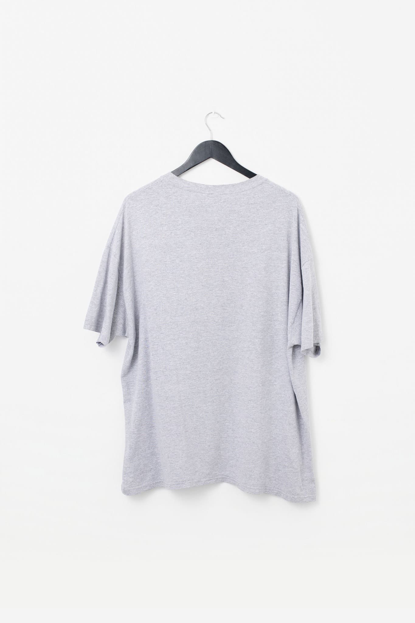 Hanes Beefy-T Grey Pocket T-Shirt — photo 2 of 3