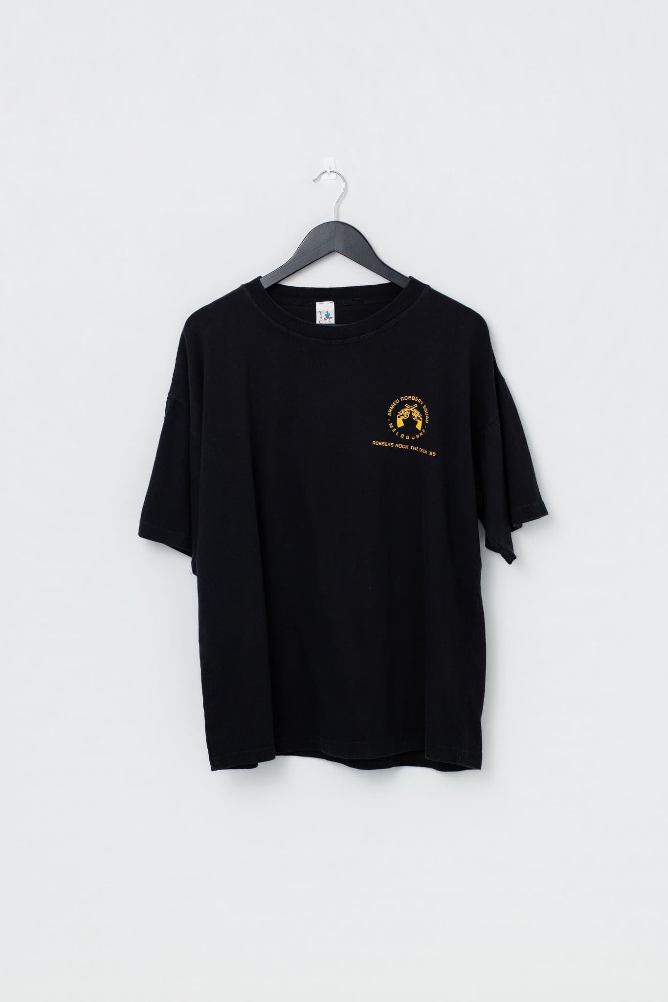 Vintage 1995 Armed Robbery Squad Melbourne Robbers Rock The Dock T-Shirt XXL — photo 1 of 3