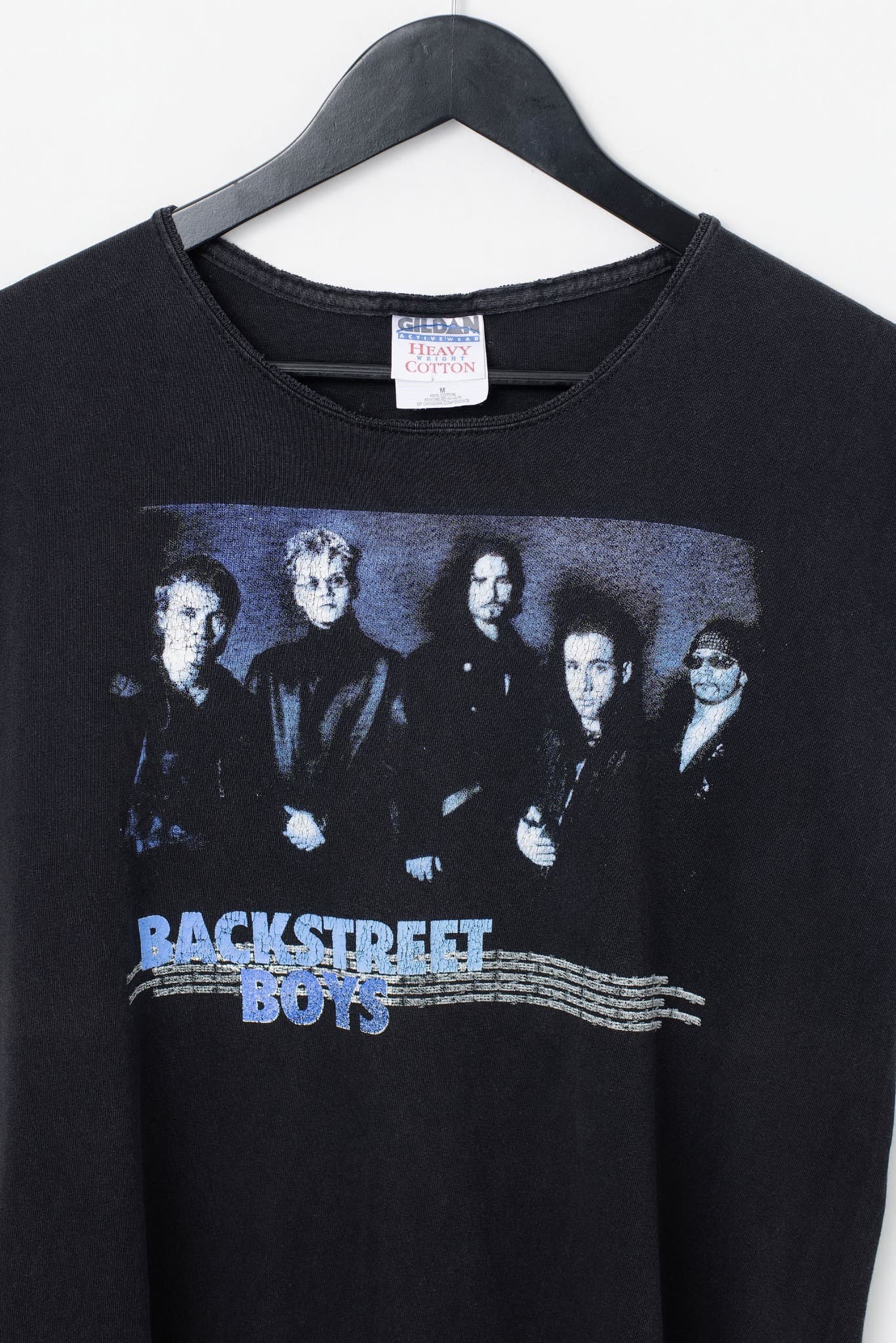 Vintage 2001 Backstreet Boys Black and Blue Tour Sleeveless T-shirt — photo 3 of 3