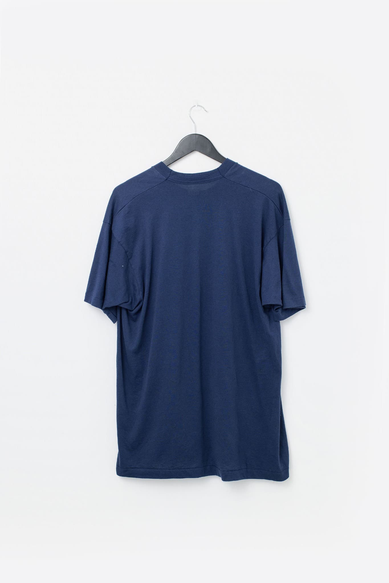 Vintage 90's Blank Pocket T-Shirt — photo 2 of 3
