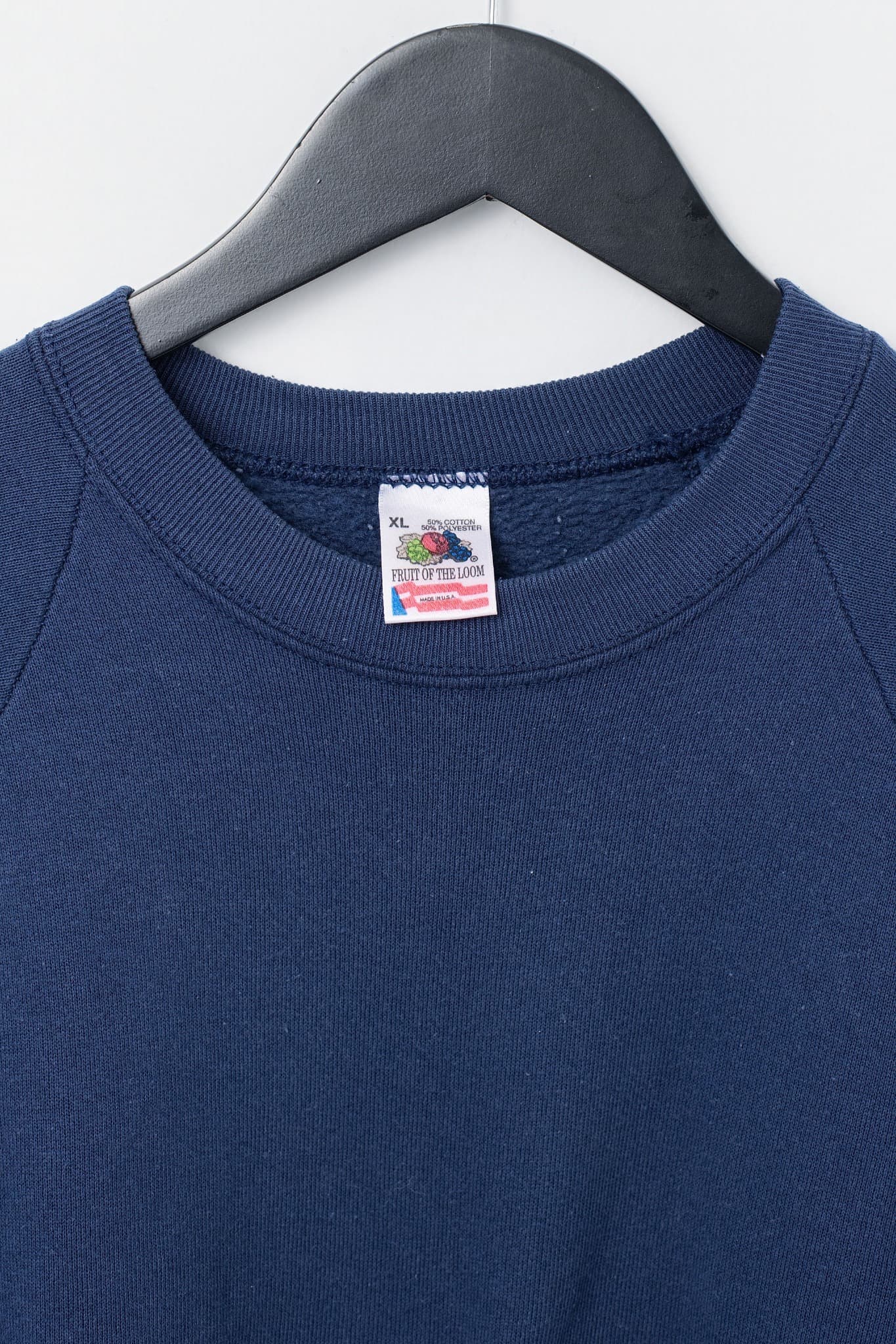 Vintage 90's Blank Raglan Sweatshirt — photo 3 of 3