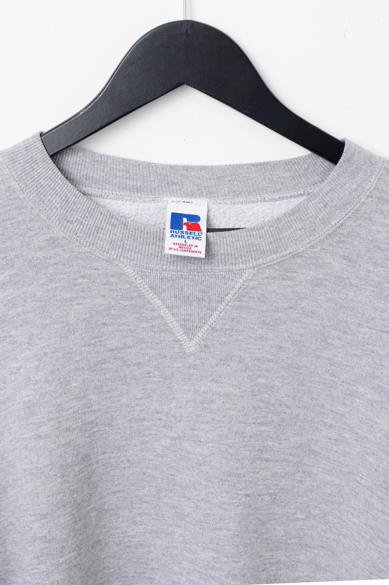 Vintage 90's Blank Russell Athletic Sweatshirt — photo 3 of 3