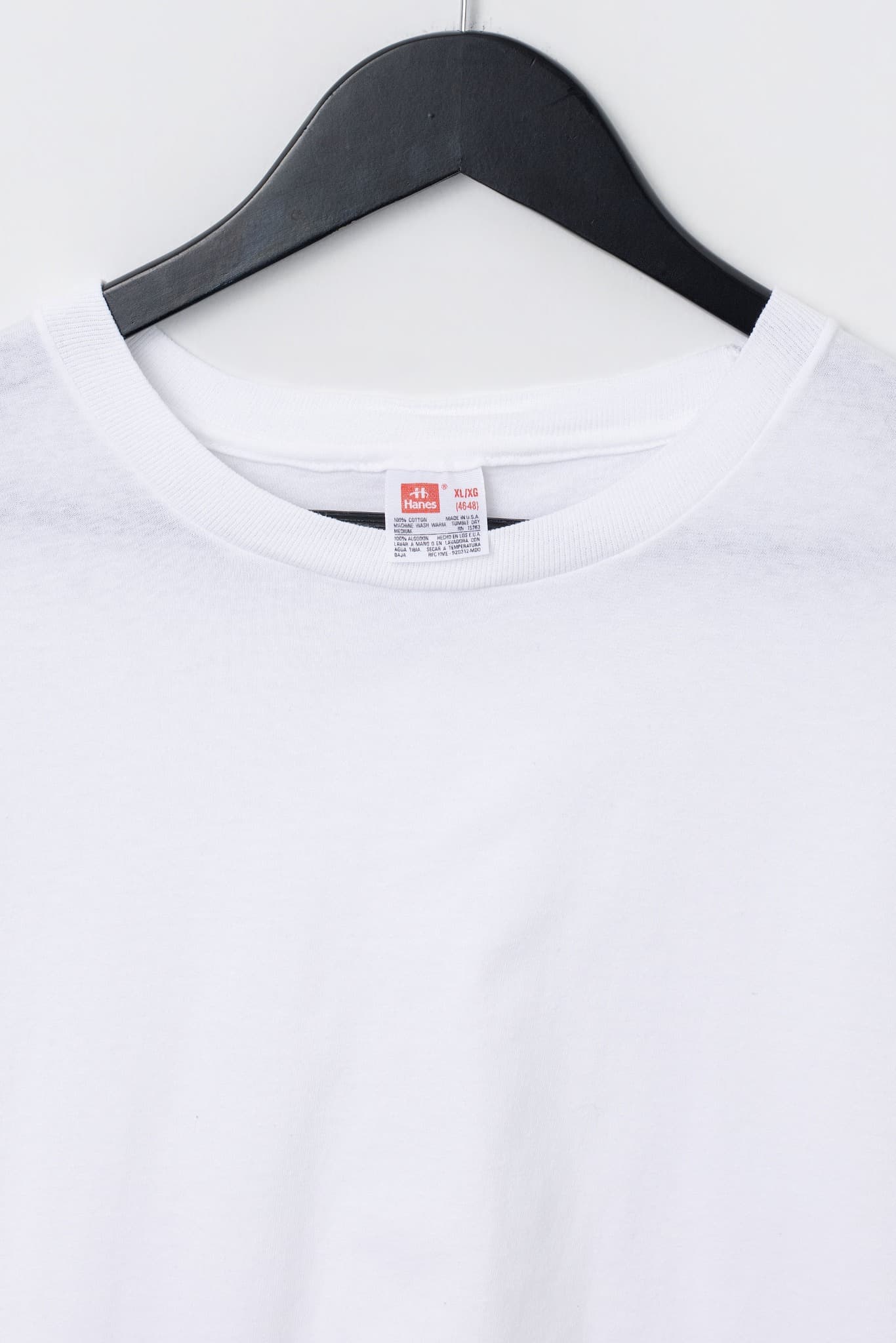 Vintage 90's Blank Single Stitch T-shirt — photo 3 of 3