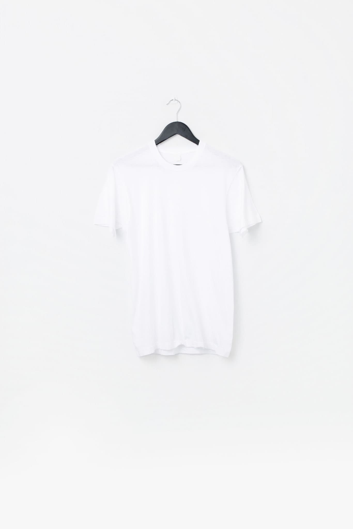 Vintage 90's Blank Single Stitch T-shirt — photo 1 of 3