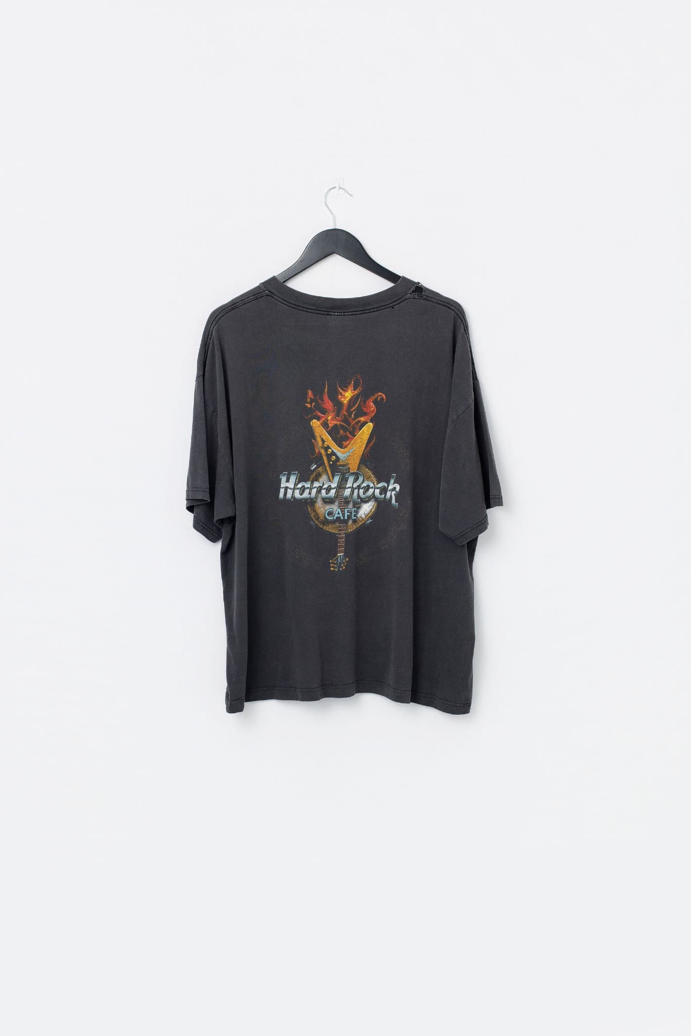 Vintage 90's Hard Rock Cafe D.C. T-shirt — photo 2 of 3
