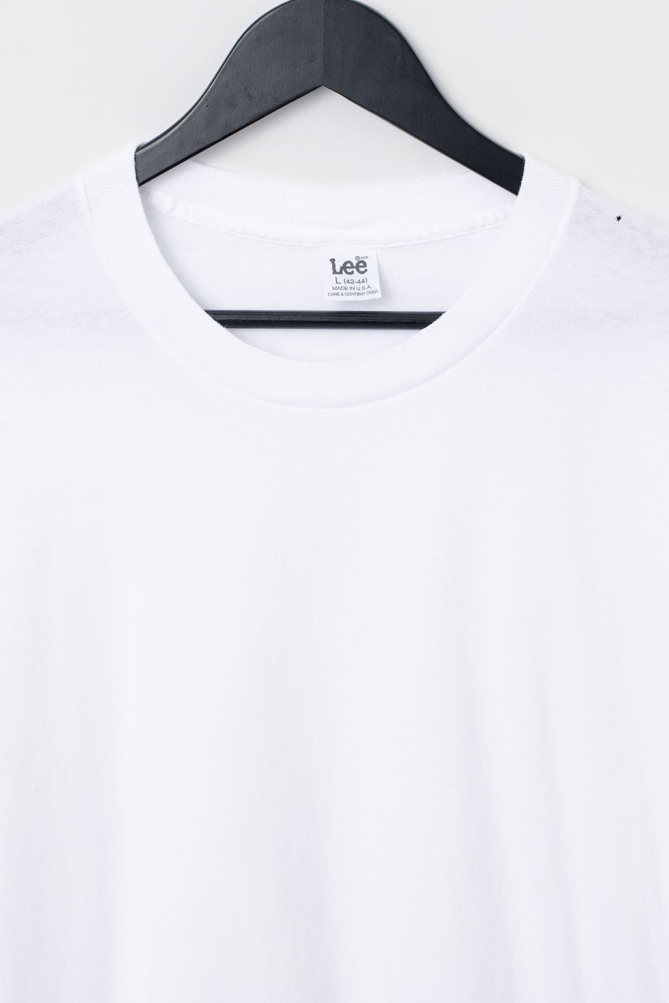Vintage 90's Lee Blank T-shirt — photo 3 of 3