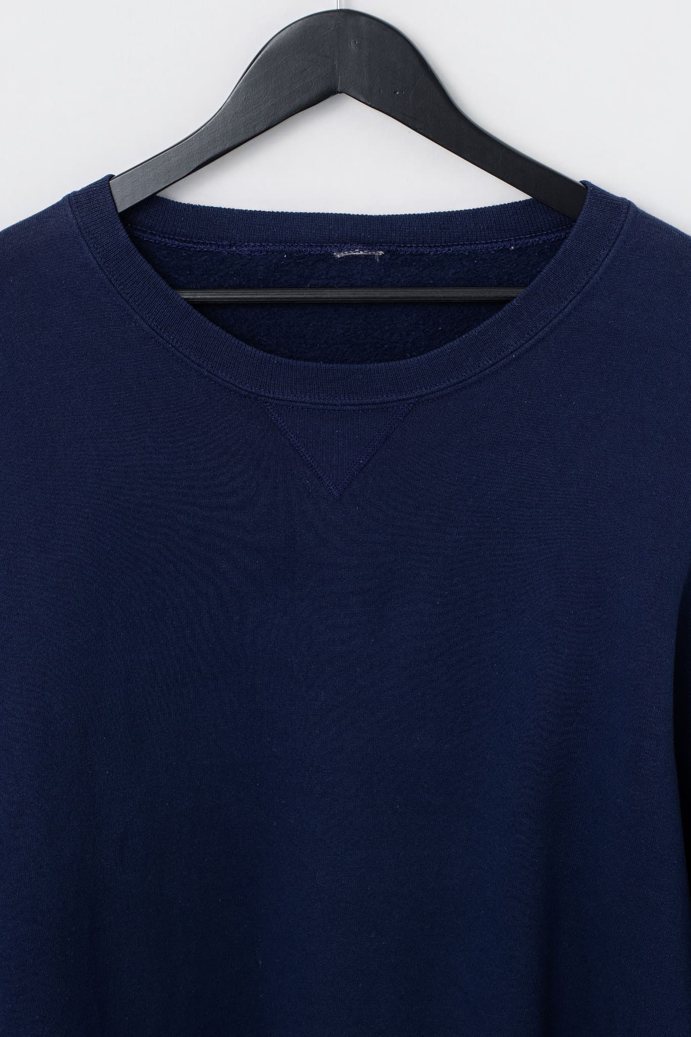 Vintage 90's Navy Russell Athletic Sweatshirt — photo 3 of 3
