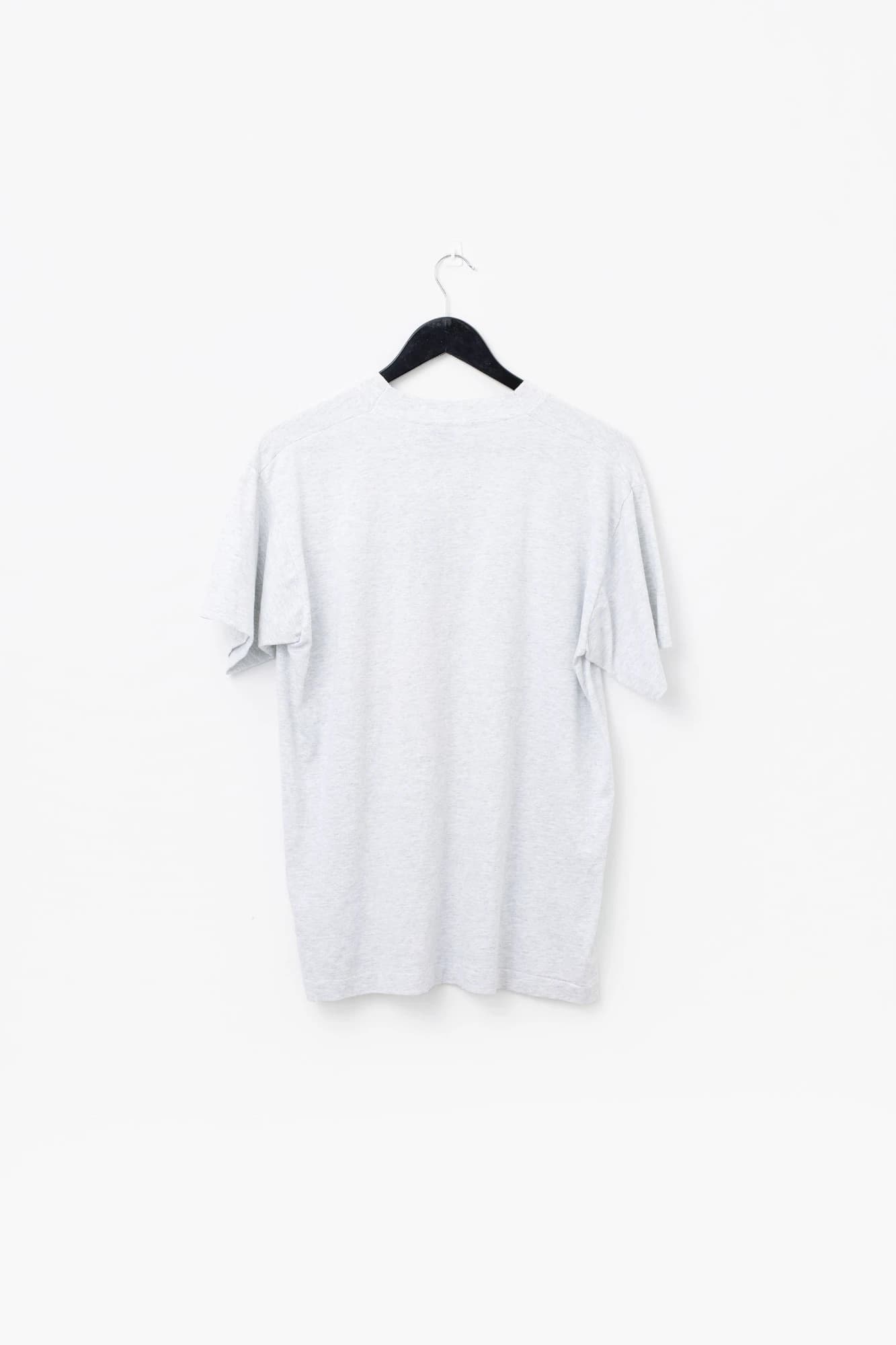 Vintage 90's Suburu T-Shirt — photo 3 of 3