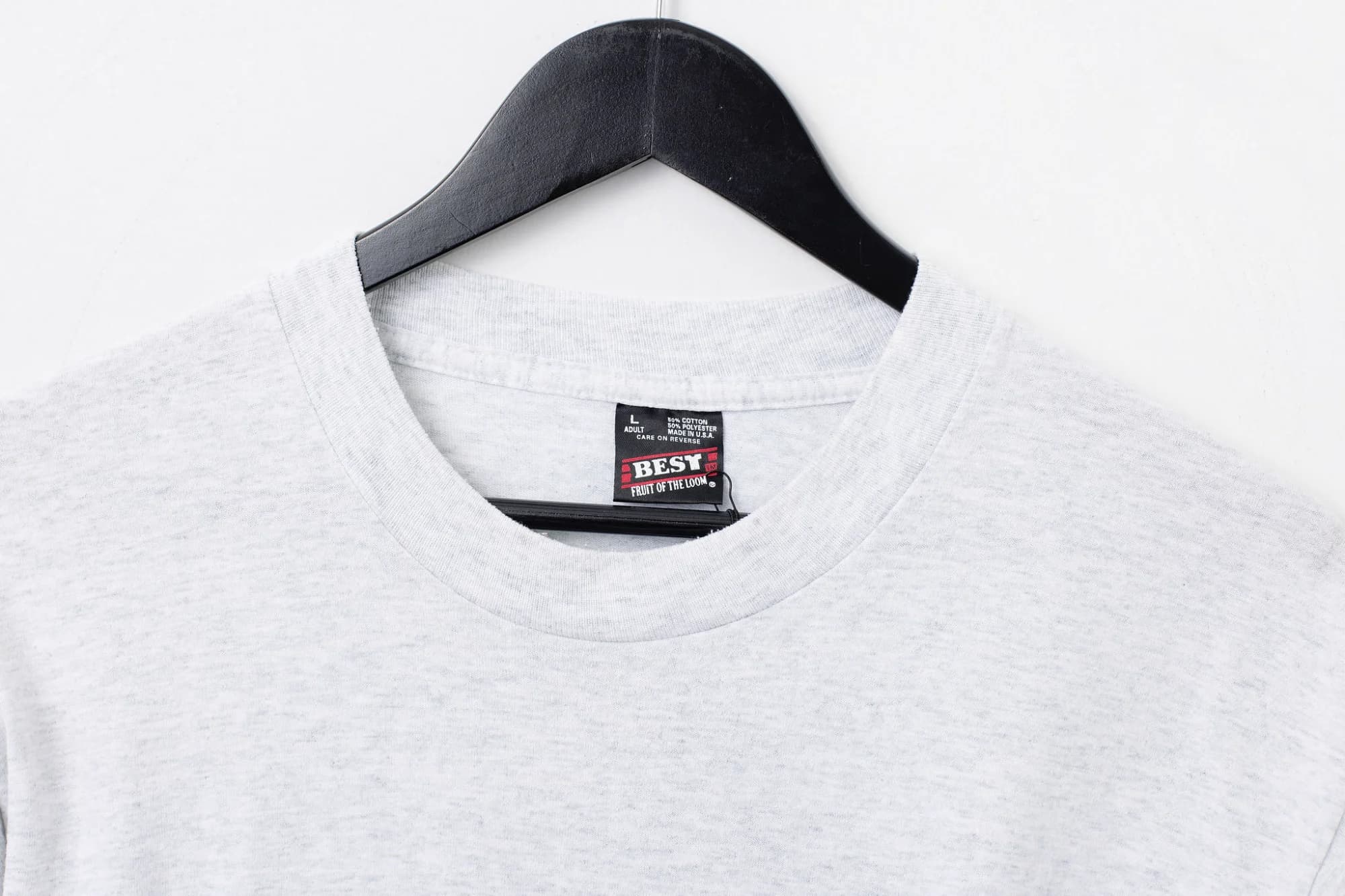 Vintage 90's Suburu T-Shirt — photo 2 of 3