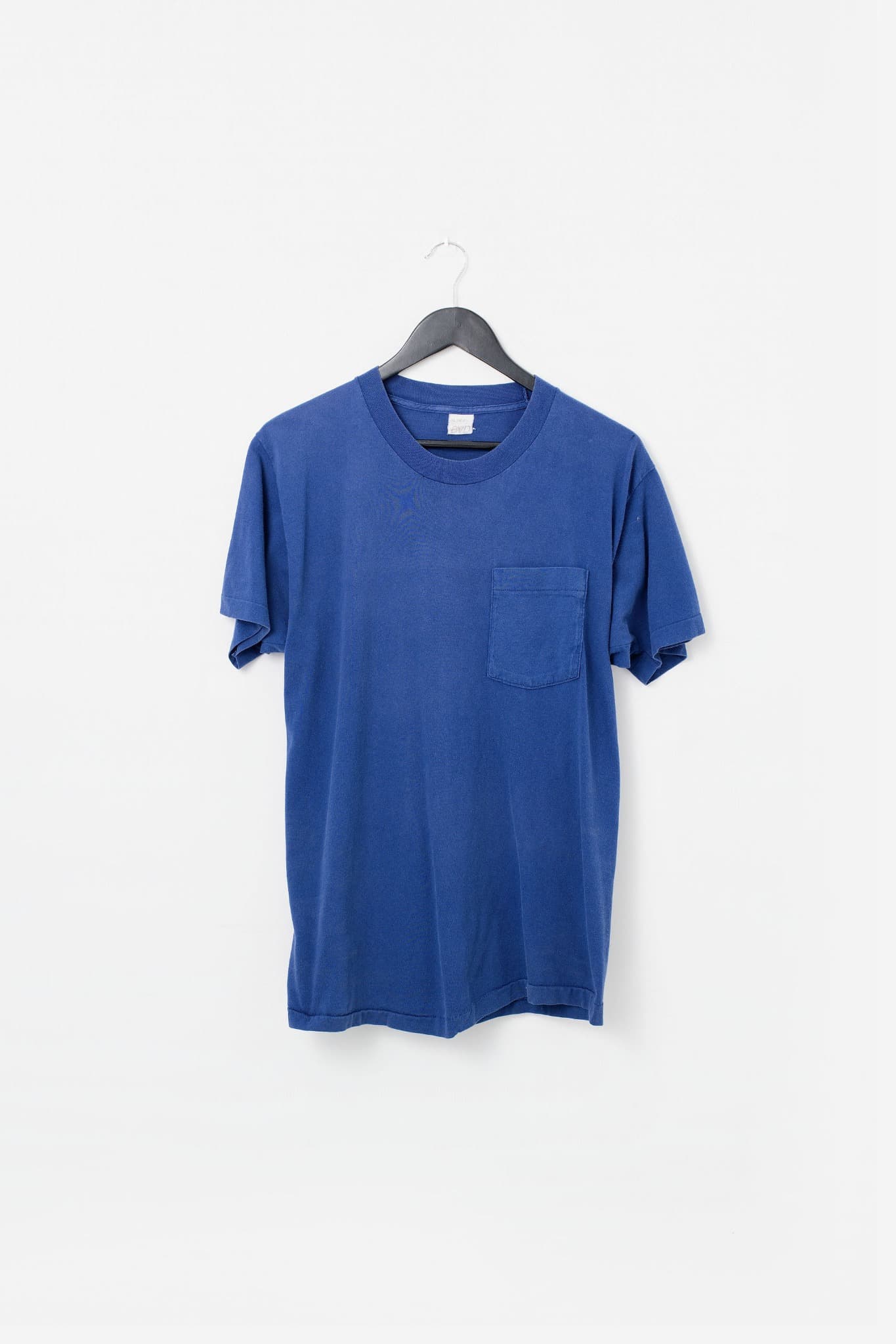 Vintage 90s BVD Blue Pocket T-Shirt XL — photo 1 of 3