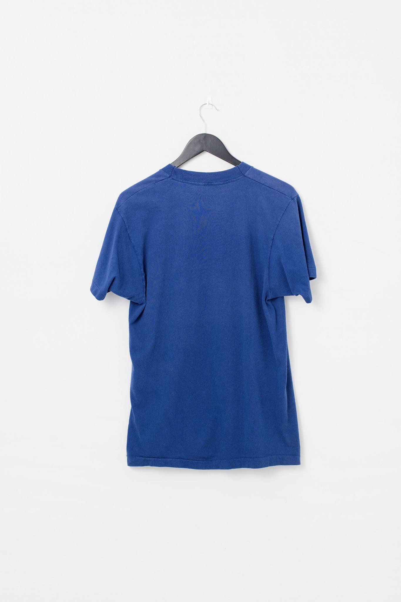Vintage 90s BVD Blue Pocket T-Shirt XL — photo 2 of 3