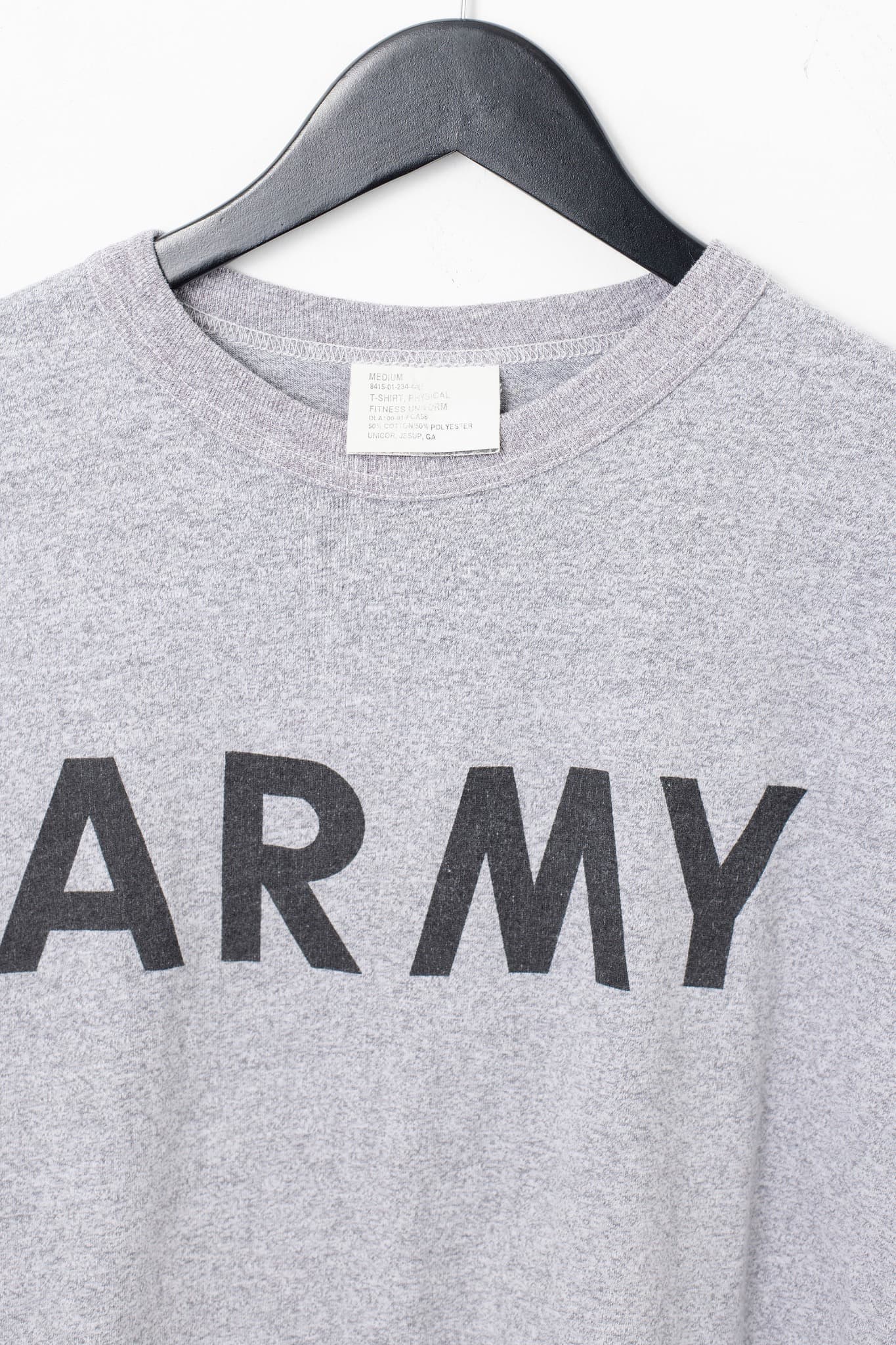 Vintage ARMY T-shirt — photo 3 of 3