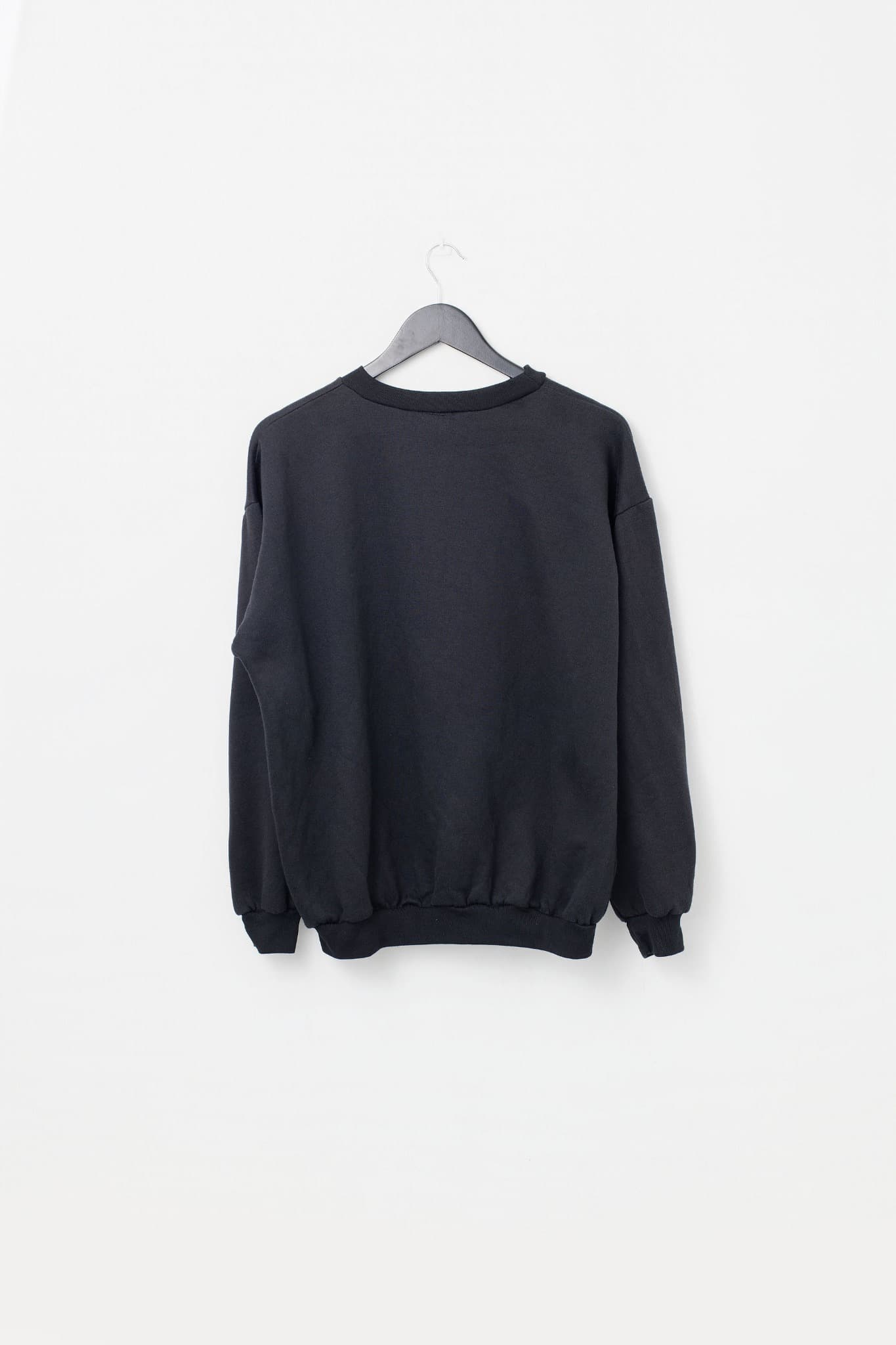 Vintage Black Crewneck Sweatshirt — photo 3 of 3