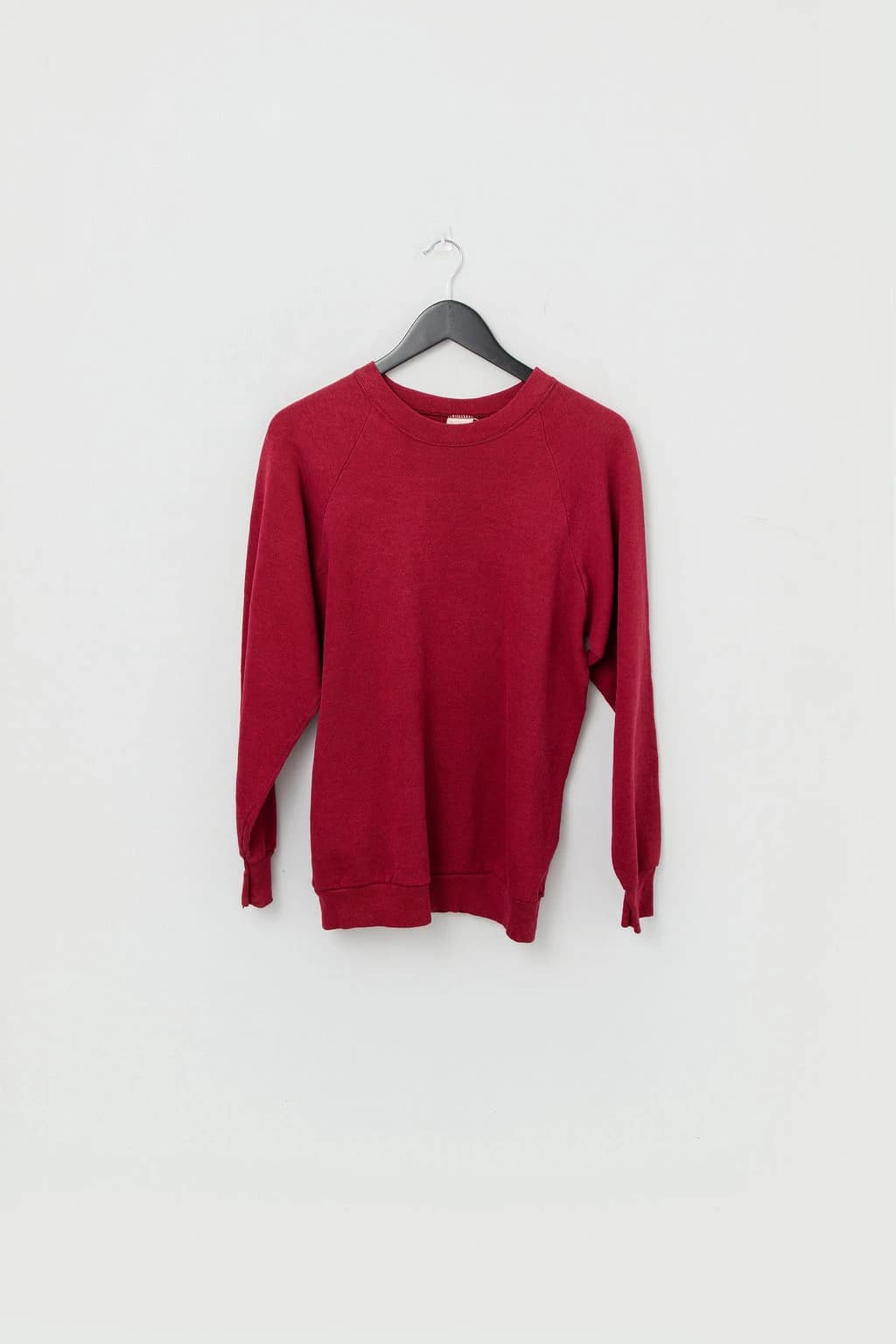 Vintage Blank 90's Fruit Of The Loom Sweatshirt — photo 1 of 3