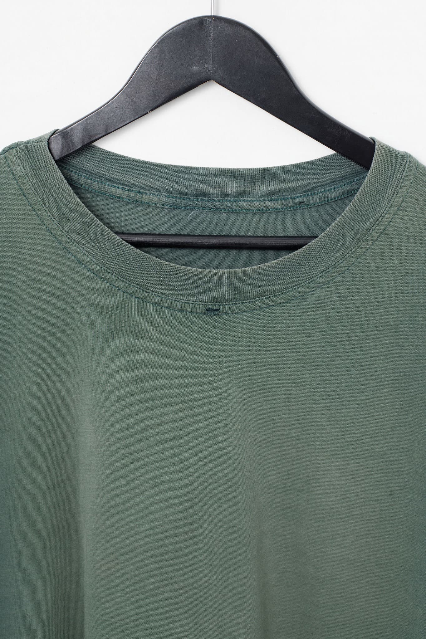 Vintage Faded Green Crewneck T-Shirt — photo 3 of 3