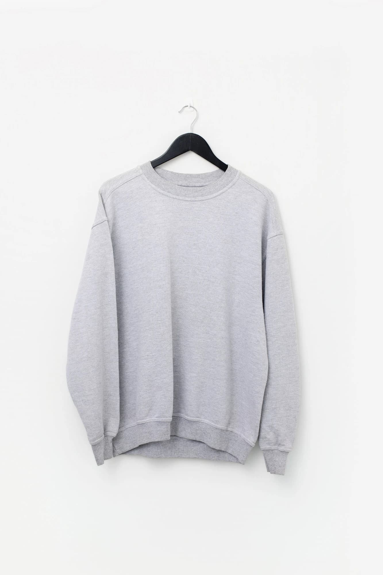 Vintage Russell Athletic Sweatshirt — photo 1 of 3