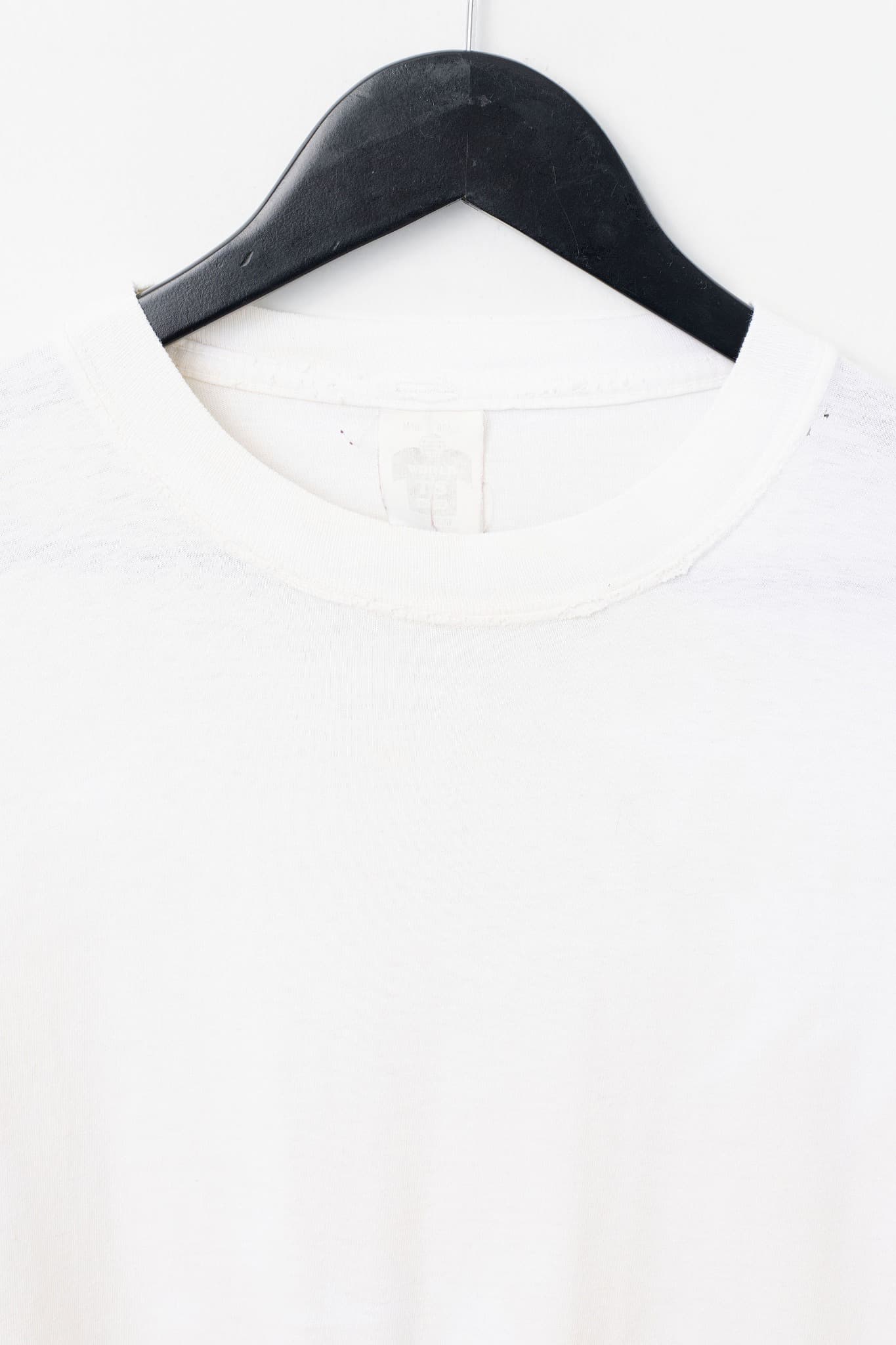 Vintage Thrashed 90's Blank T-Shirt — photo 3 of 3
