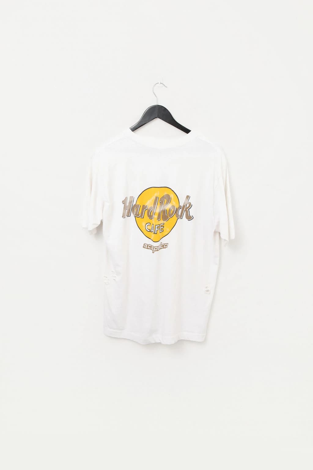 Vintage Thrashed 90's Hard Rock Cafe T-Shirt — photo 2 of 3