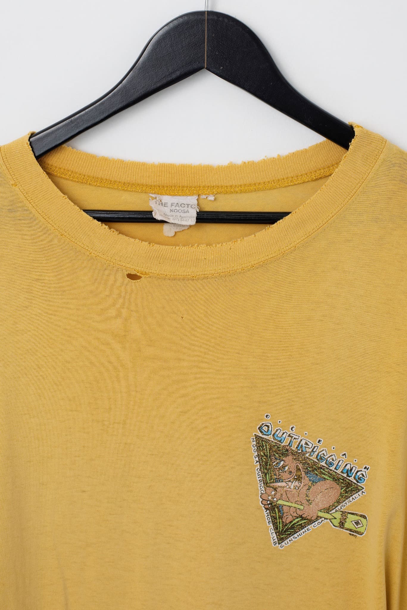 Vintage Thrashed 90's Noosa Outrigging T-shirt — photo 3 of 3