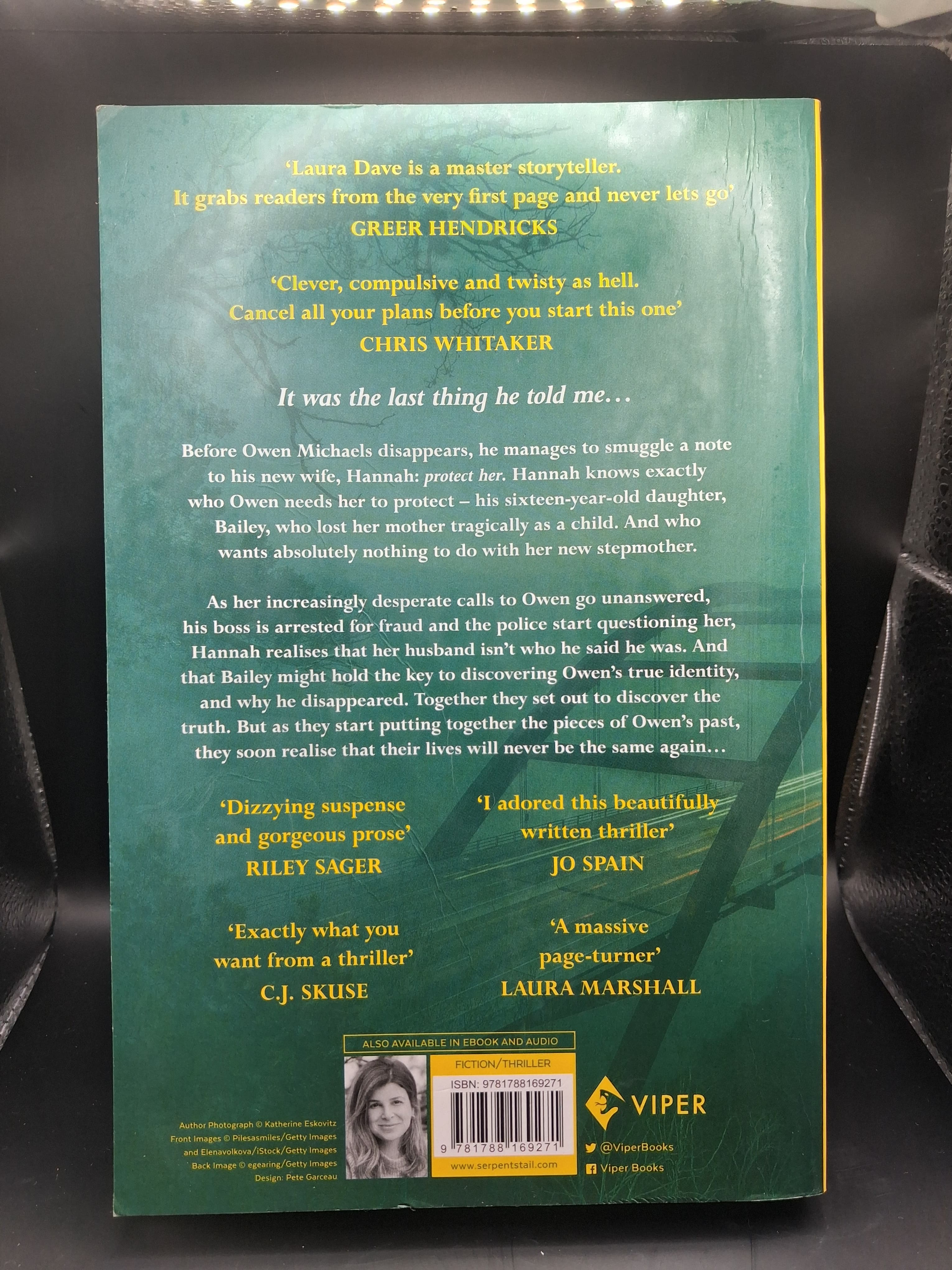 The Last Thing He Told Me by Laura Dave (Reese's Book Club Edition) — photo 2 of 3