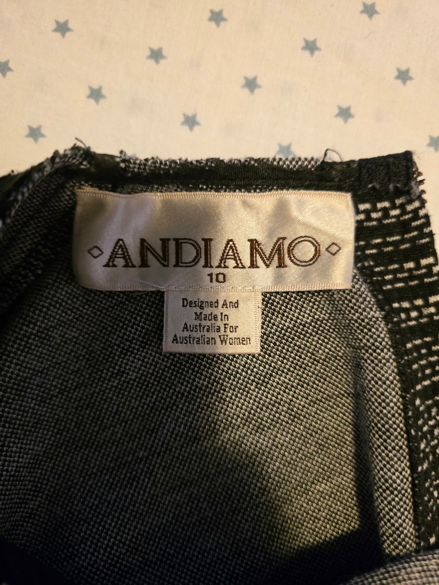 ANDIAMO Long Sleeve Mini Dress Textured Knit Black and White Women's 10 — photo 3 of 3