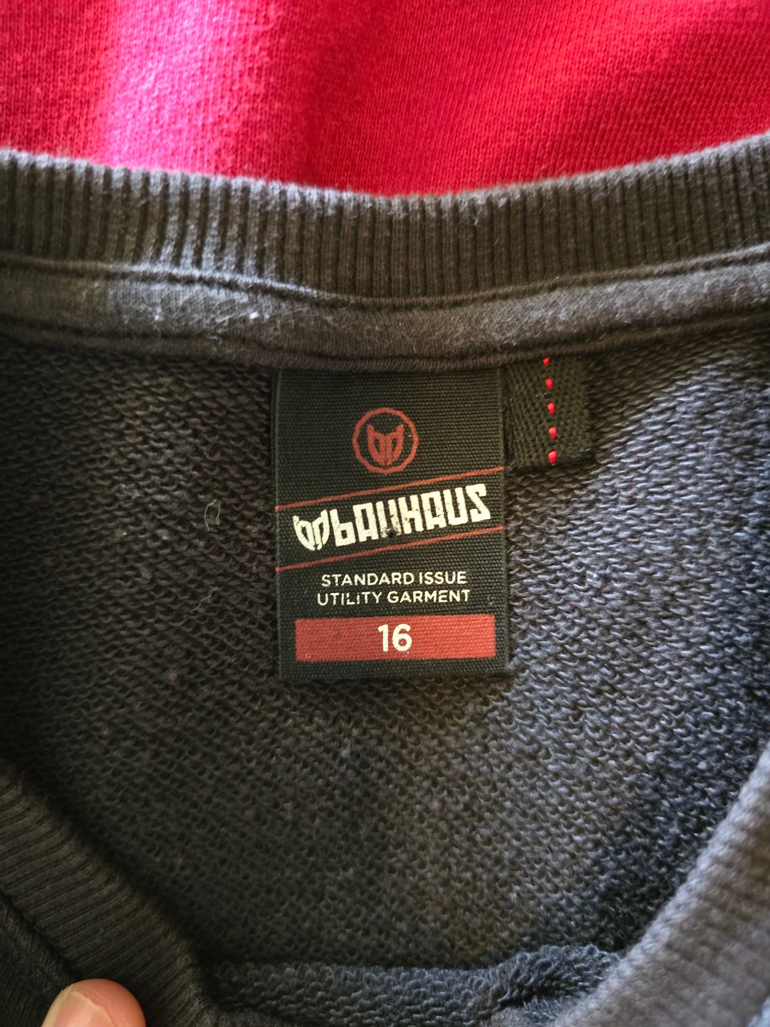 Bauhaus Standard Issue Utility Garment Sweatshirt Colour-Blocked Burgundy Black Women's 16 — photo 3 of 5