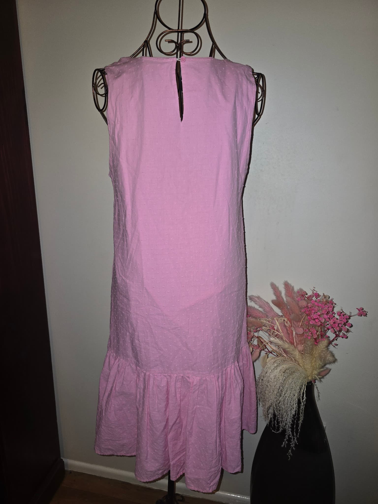 Betty Basics Midi Dress Sleeveless Swiss Dot Tiered Pink Women's 8 — photo 3 of 5