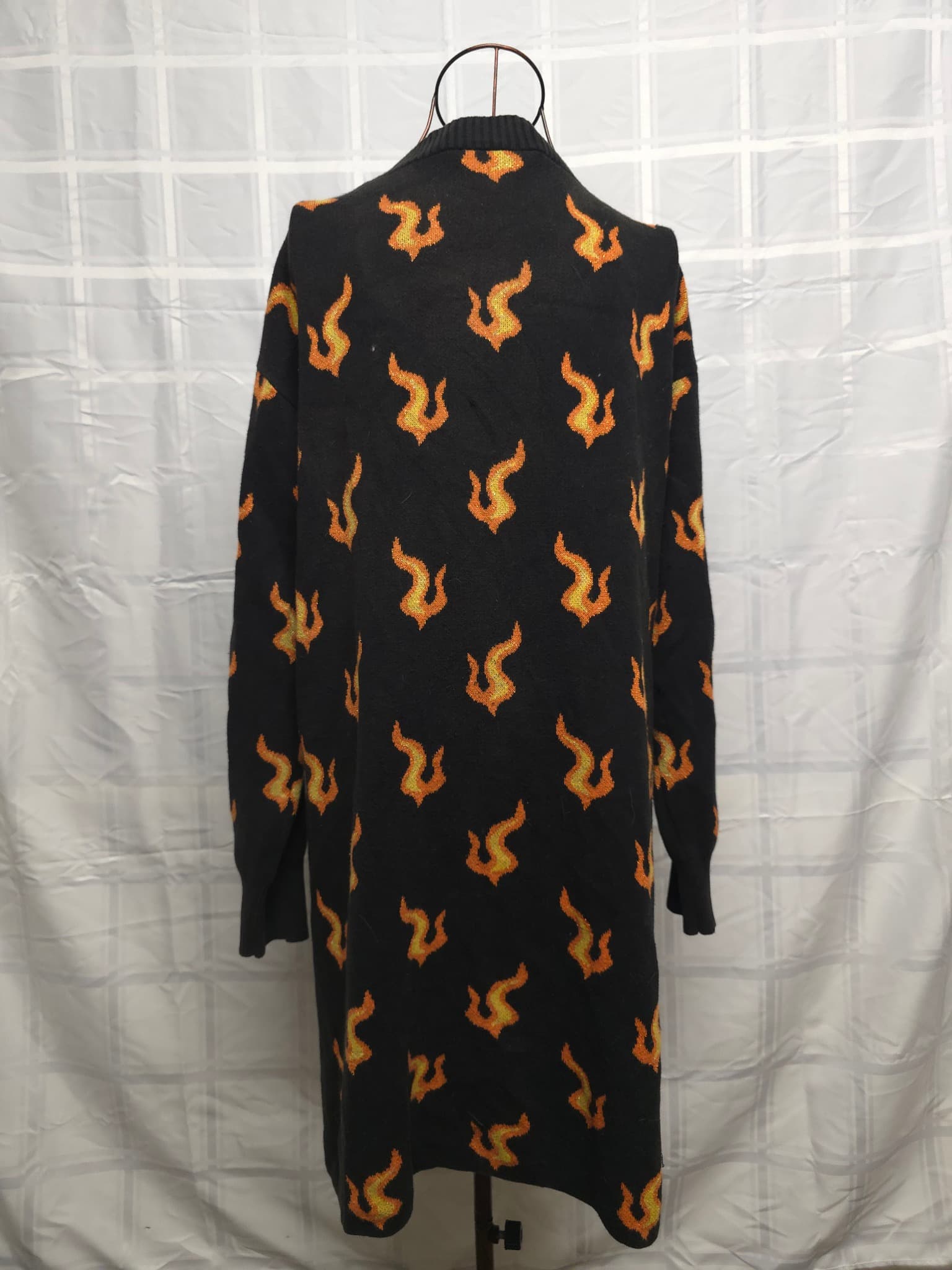 BLACK + FRIDAY Longline Cardigan Flame Print Black Orange Yellow Women's M — photo 6 of 6