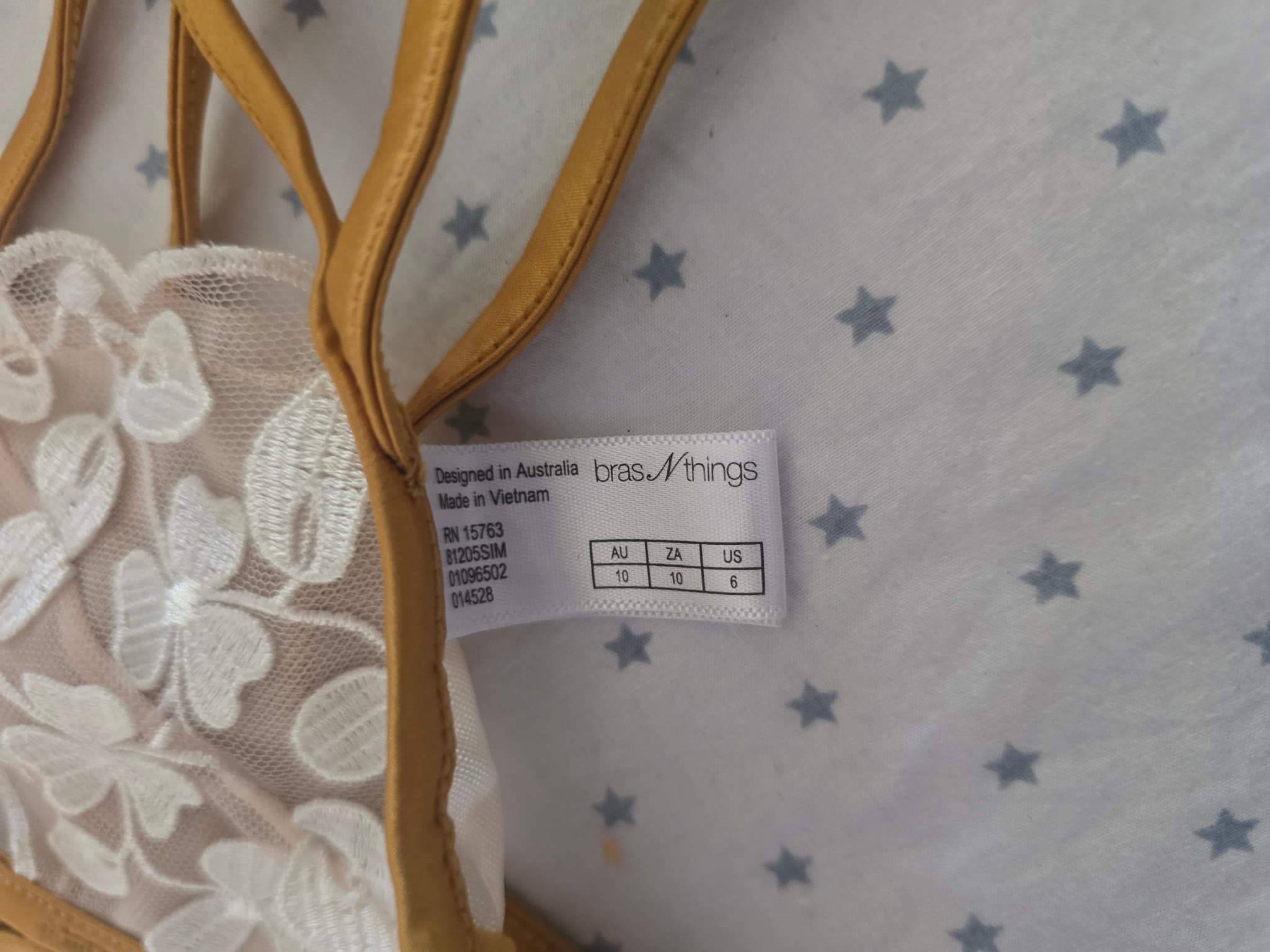 Bras N Things Lingerie Set Floral Lace Gold & White Women's 12DD/10 — photo 4 of 8