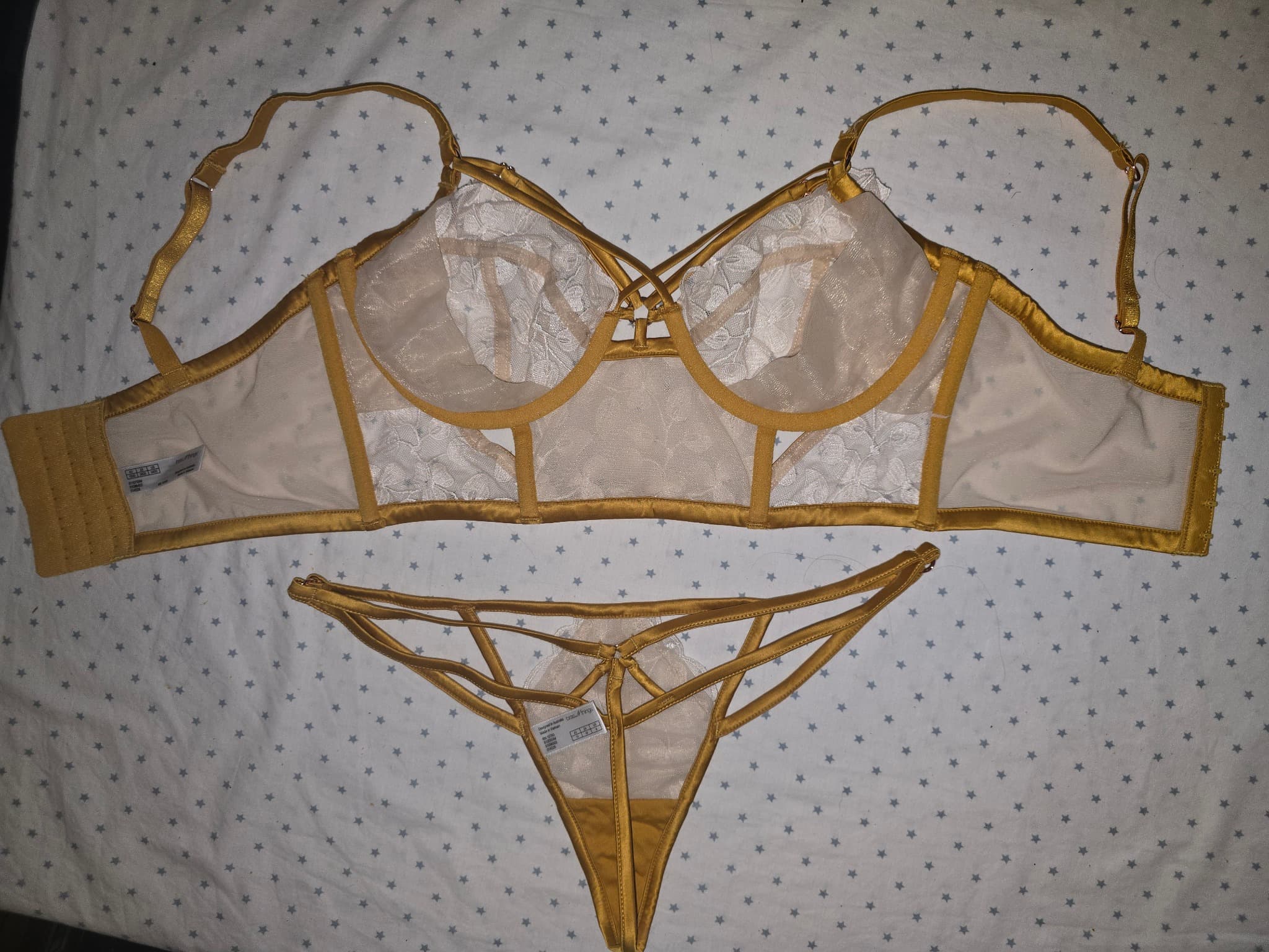 Bras N Things Lingerie Set Floral Lace Gold & White Women's 12DD/10 — photo 8 of 8