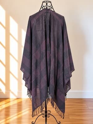 Burberry Colette Cape Check Wool Fringed Shawl Wrap Purple Grey Women's One Size — photo 2 of 4