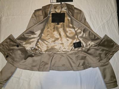 Burberry Peplum Military Jacket Satin Finish Beige Women's S — photo 12 of 19