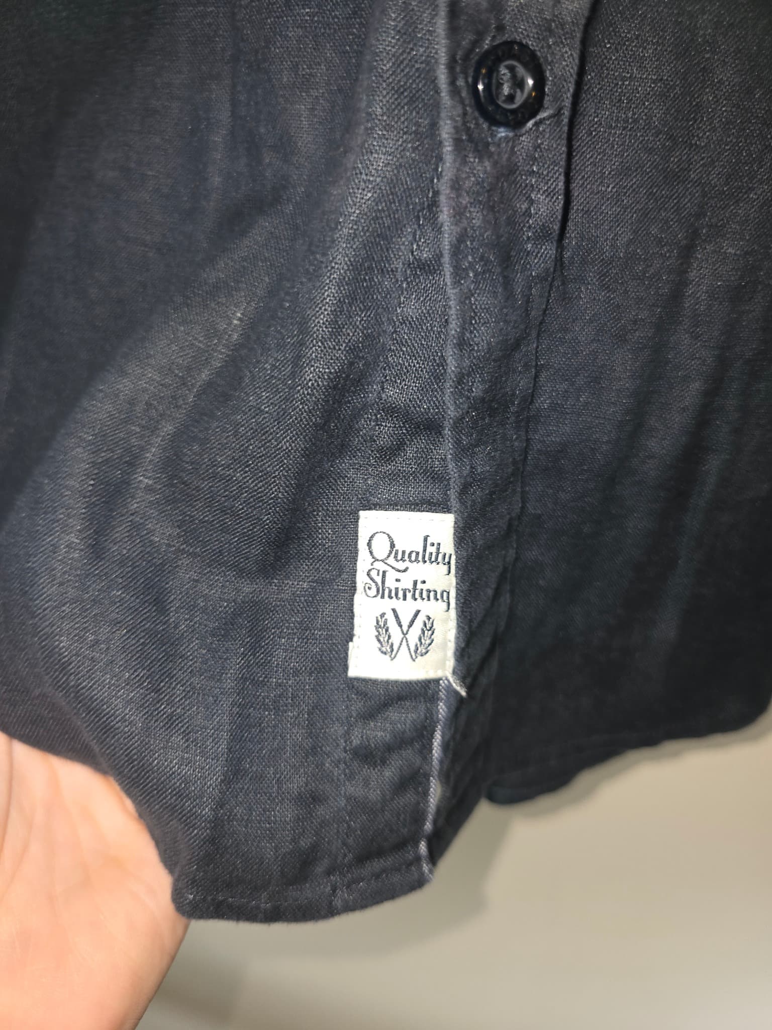 Coast Clothing Co. Long Sleeve Button-Down Shirt Navy Men's M — photo 2 of 5