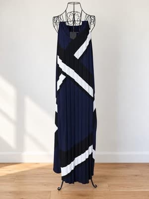 Country Road Geometric Pleated Halter Neck Maxi Dress Navy Black White Women's 16 — photo 2 of 5