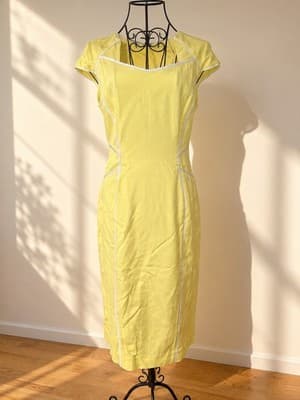 David Lawrence Tailored Sheath Dress With White Piping Yellow Women's 8 — photo 1 of 6