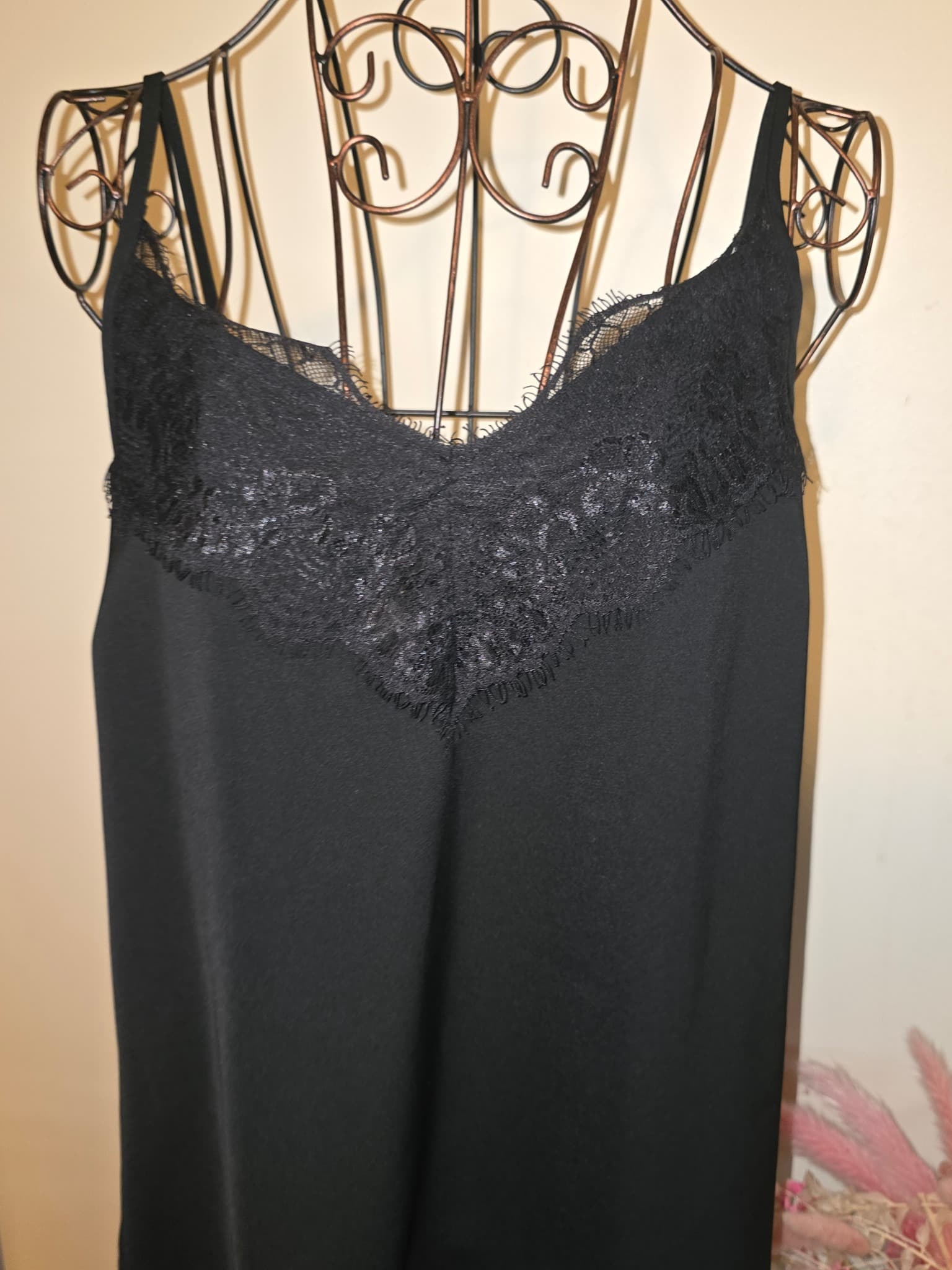 DECJUBA Camisole Tank Top Lace Trim Black Women's 12 — photo 2 of 6
