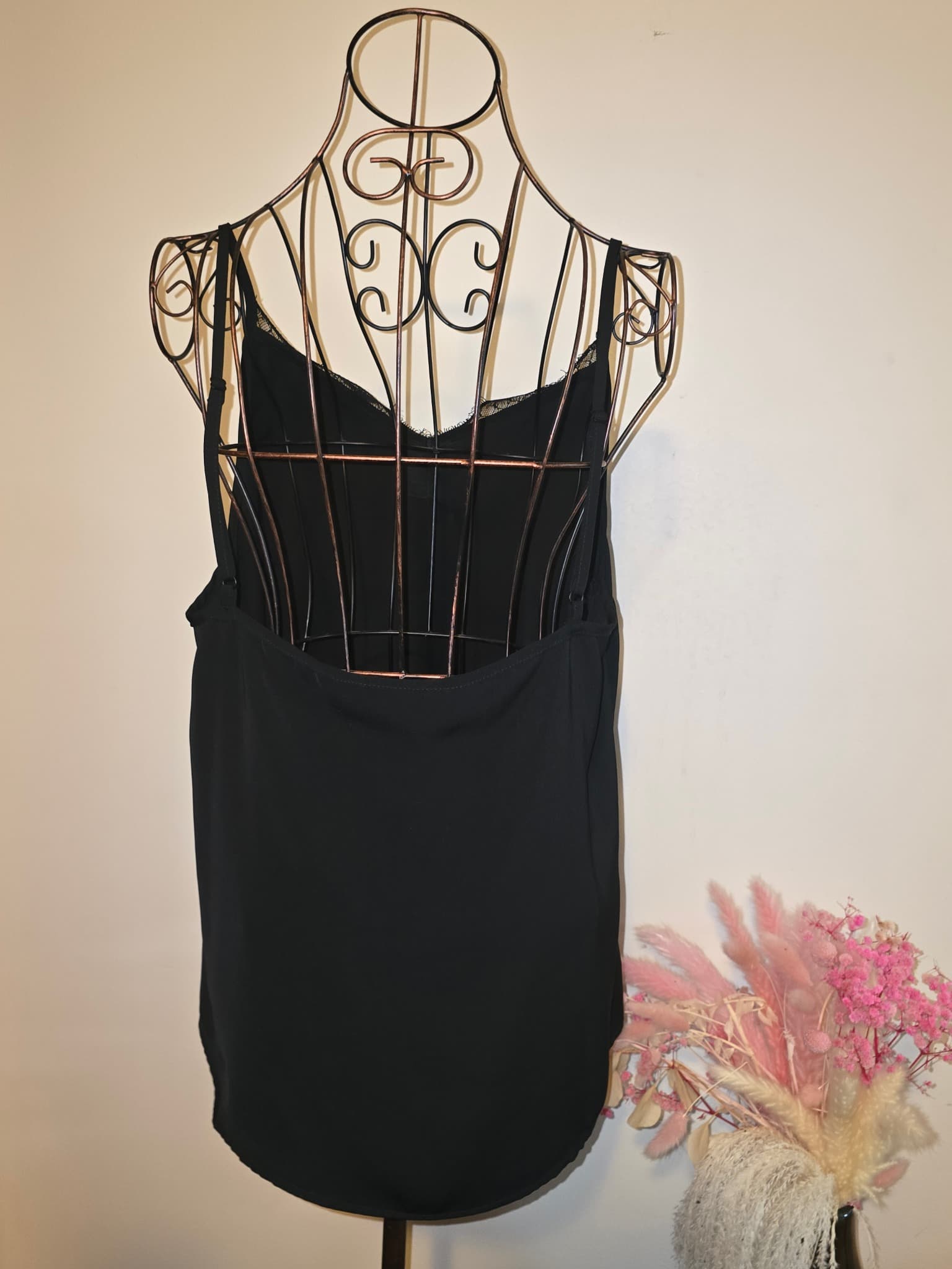 DECJUBA Camisole Tank Top Lace Trim Black Women's 12 — photo 3 of 6