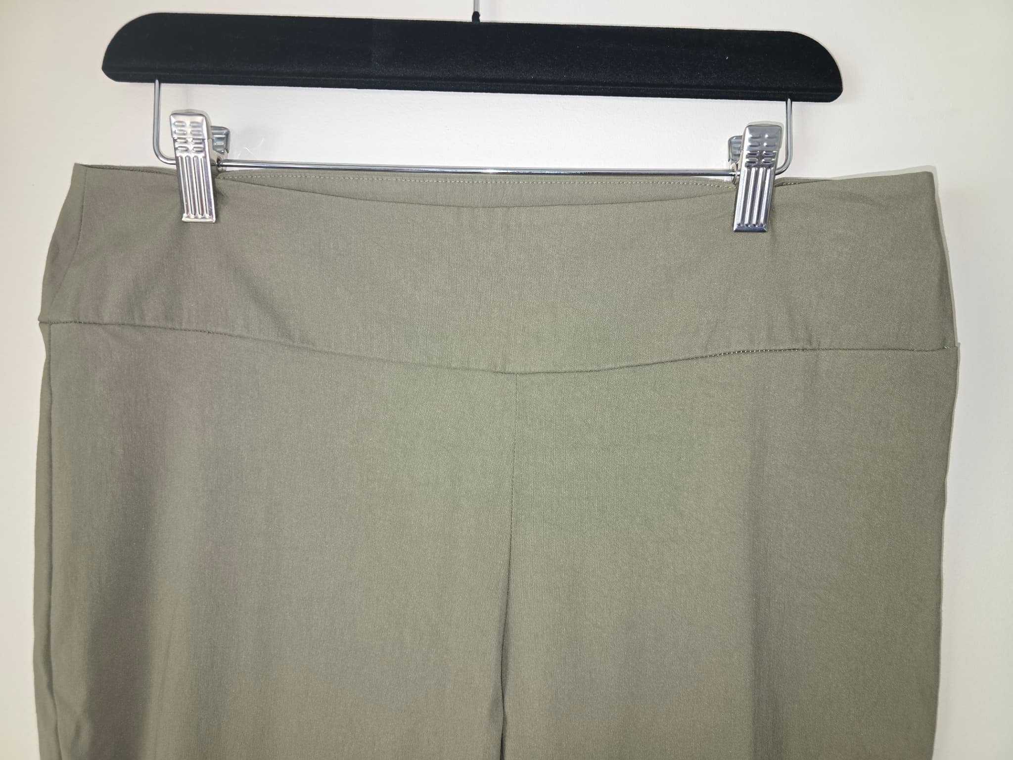 Decjuba Pull-On Ponte Pants Stretch Olive Green Women's 16 — photo 3 of 7
