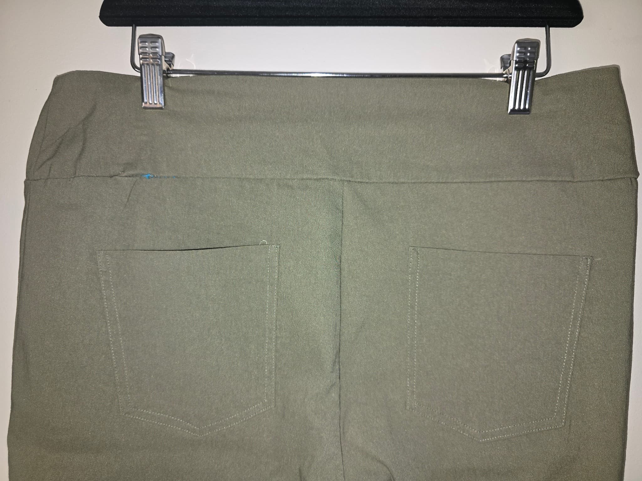 Decjuba Pull-On Ponte Pants Stretch Olive Green Women's 16 — photo 5 of 7