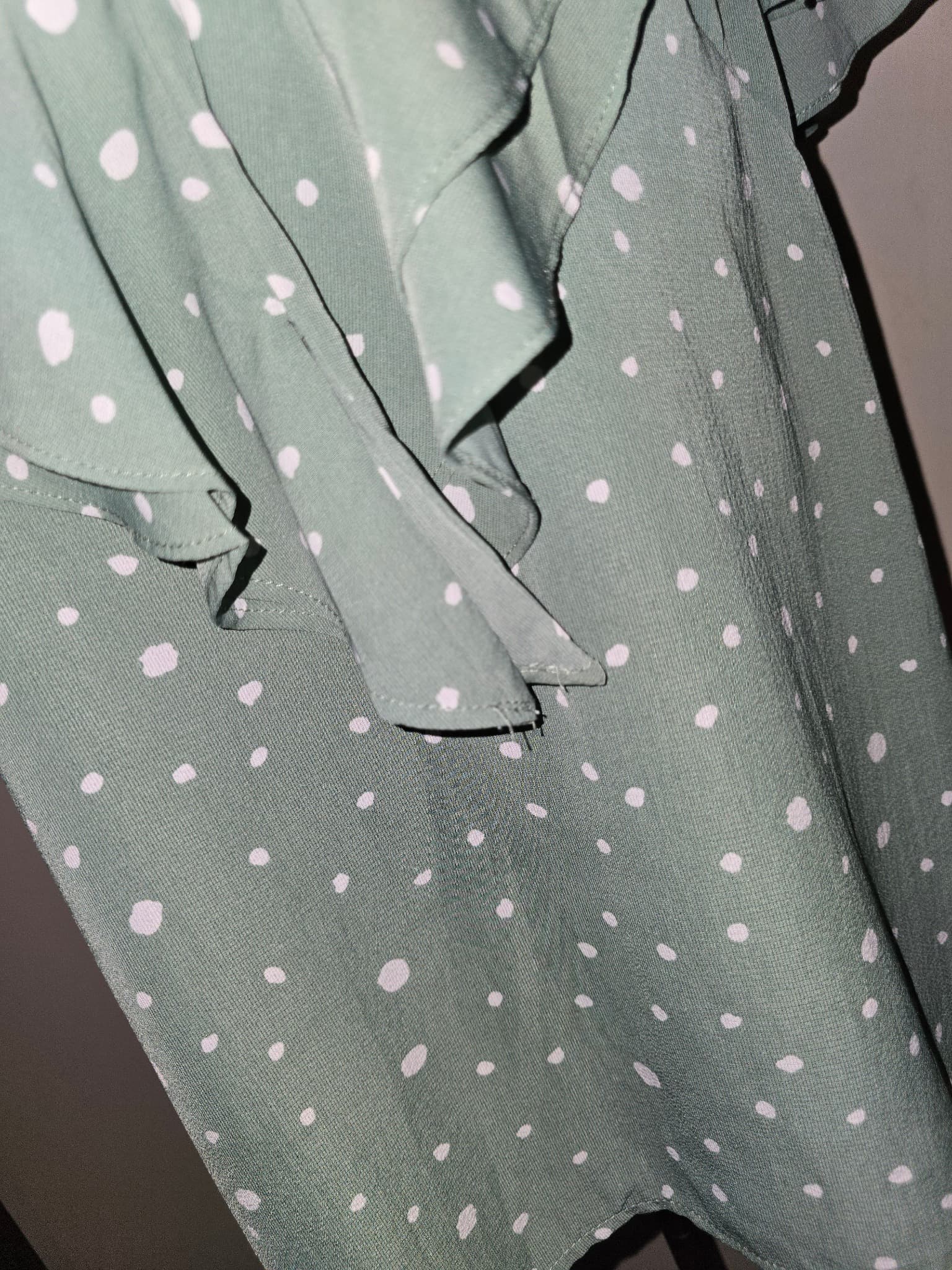 Ebby And I Ruffle Blouse Polka Dot Sage Green Women's 10 — photo 2 of 5