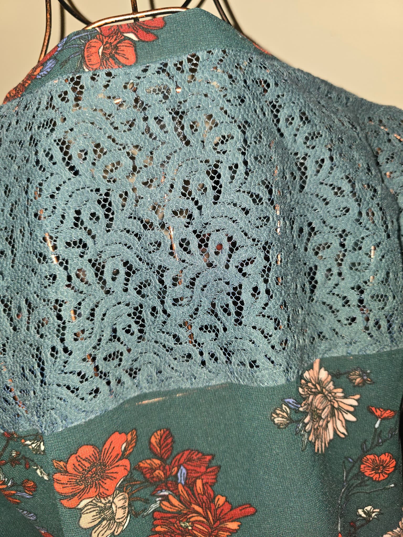 EDIT ION. Blouse Floral Print Lace Yoke Green Women's 10 — photo 4 of 6