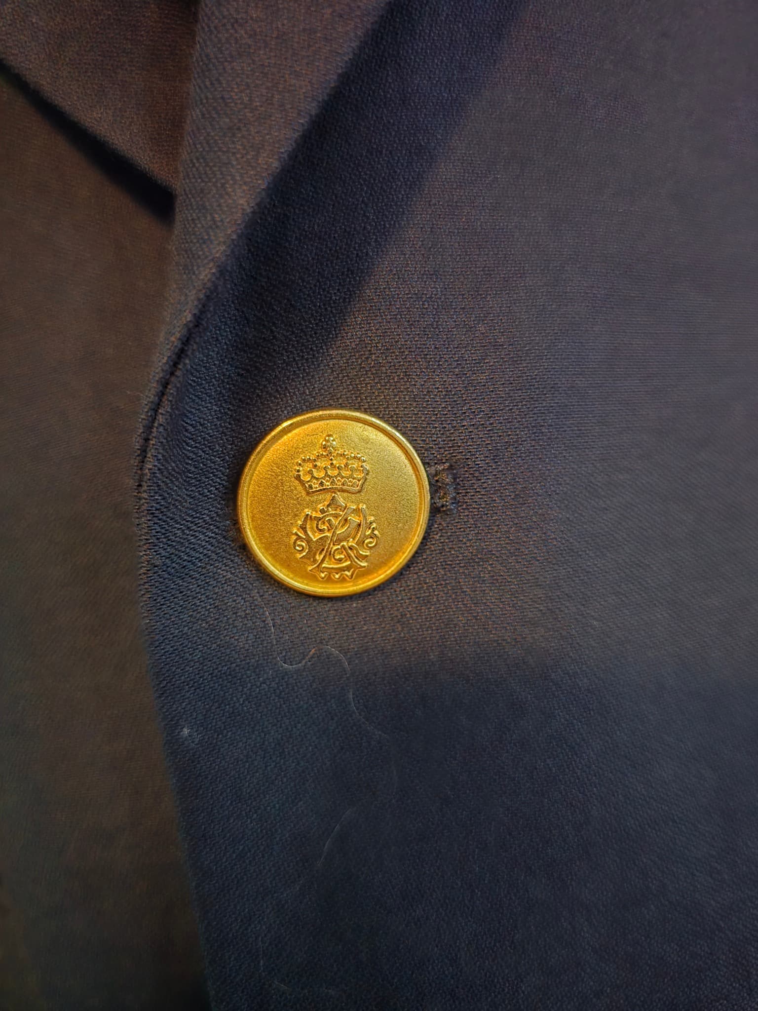 Fletcher Jones Captains Reefer Blazer Gold Buttons Navy Men's 96 — photo 2 of 10