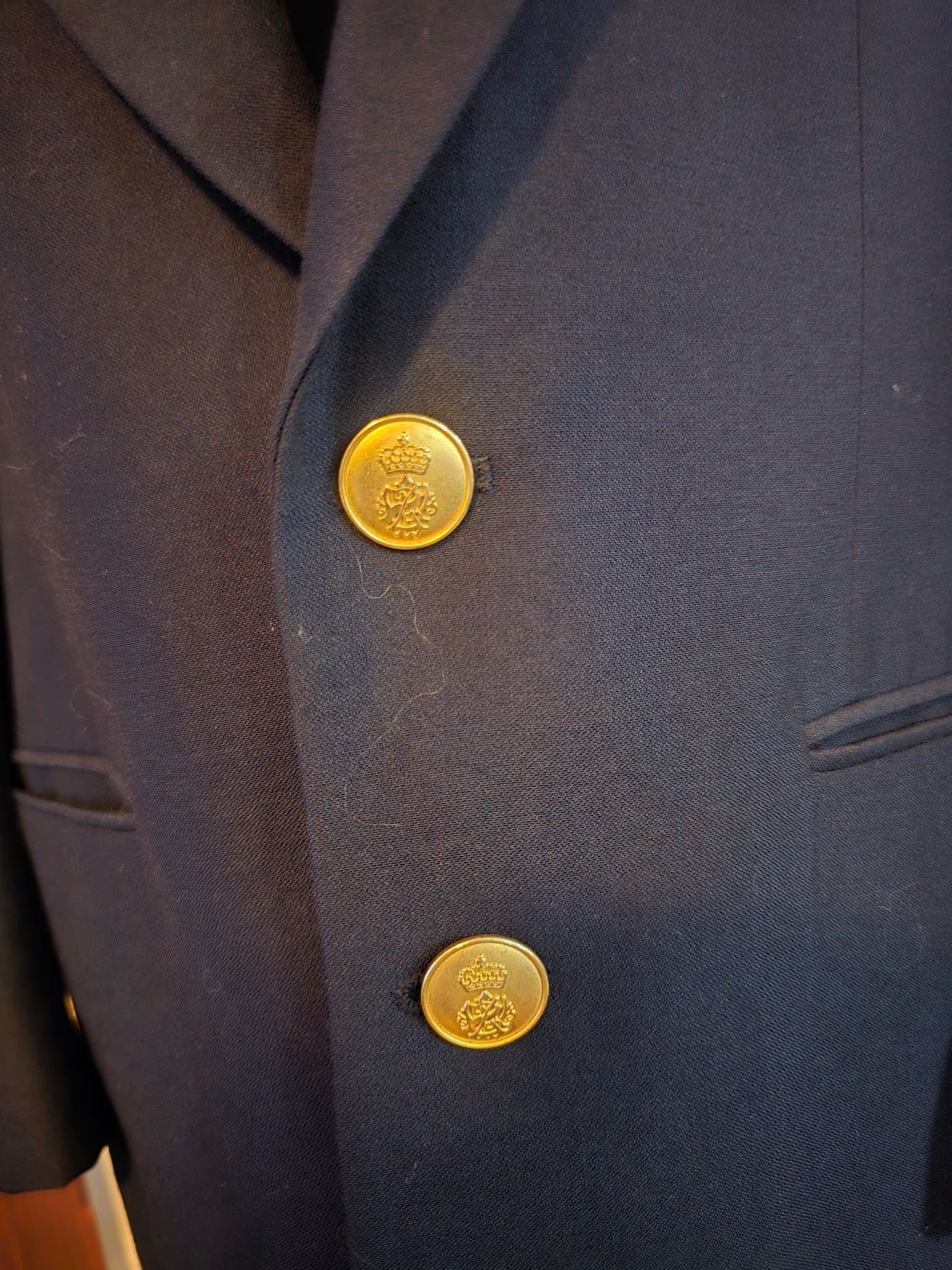 Fletcher Jones Captains Reefer Blazer Gold Buttons Navy Men's 96 — photo 3 of 10