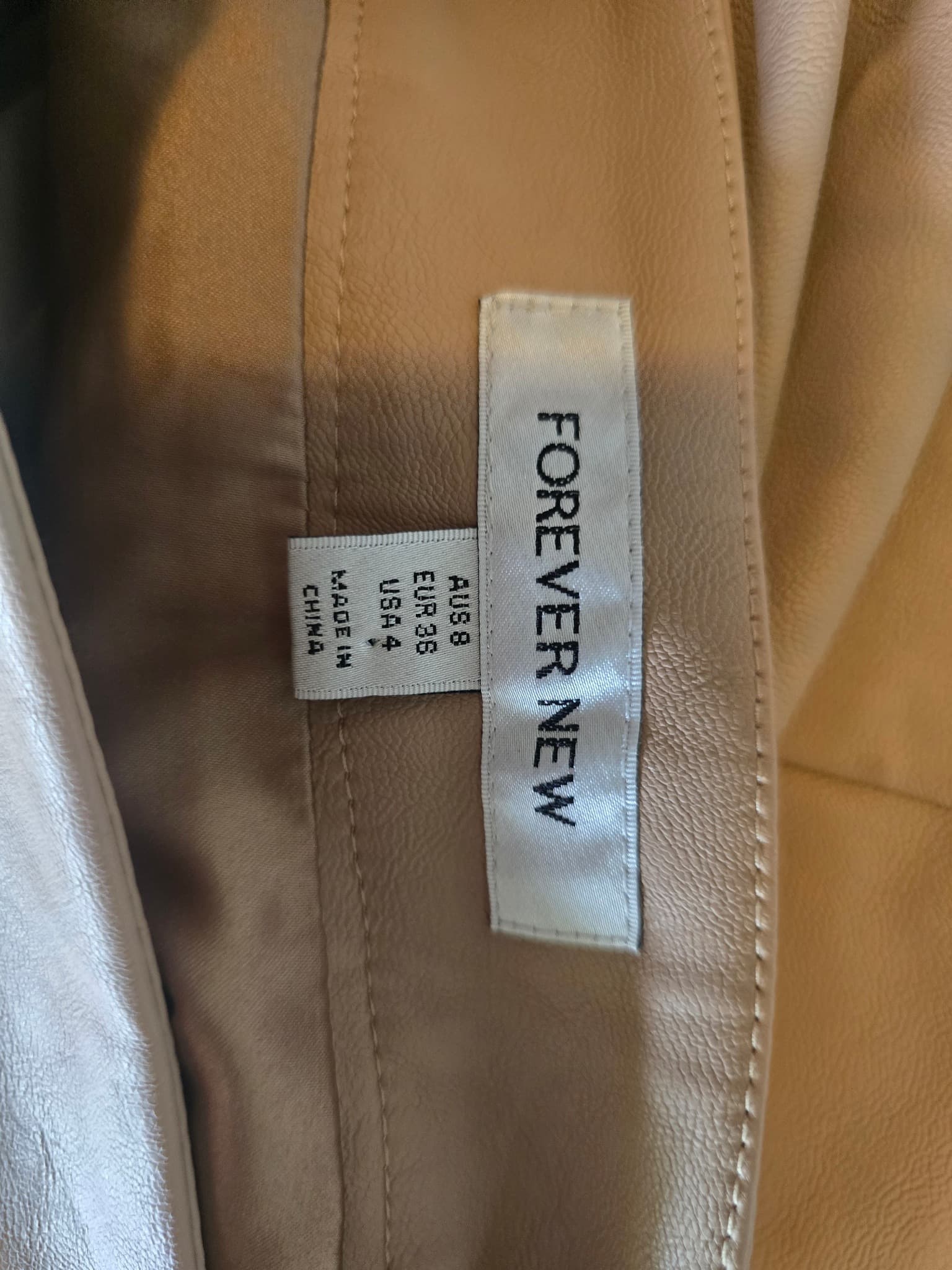 Forever New A-Line Mini Skirt Faux Leather Beige Women's 8 — photo 3 of 5