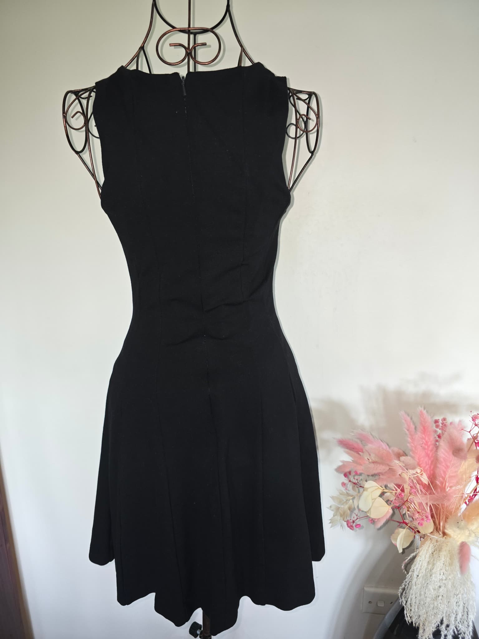 Forever New Fit And Flare Mini Dress Sleeveless Black Women's 8 — photo 4 of 4