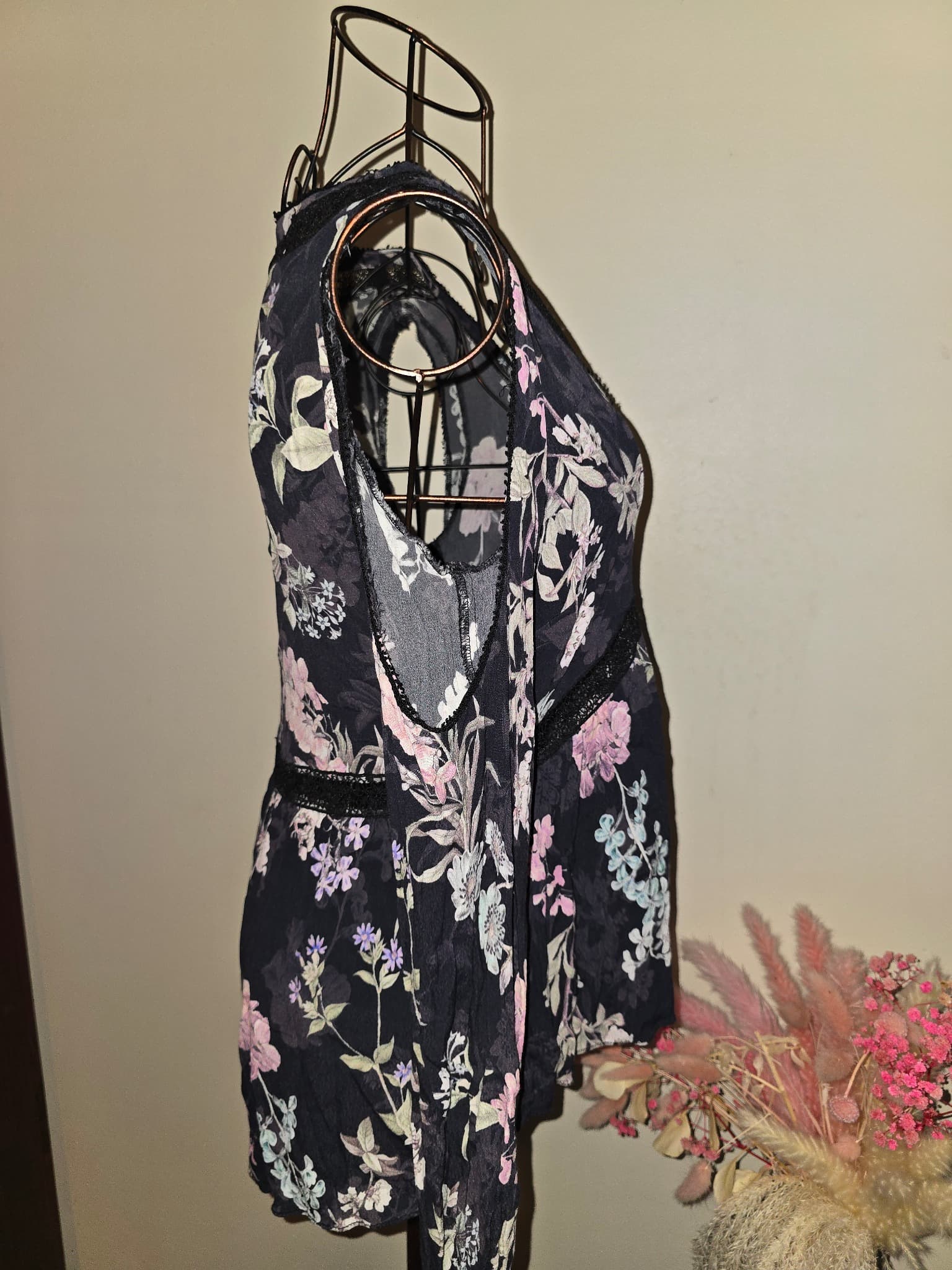 Forever New Floral Print Cold Shoulder Long Sleeve Top Black/Floral Women's 10 — photo 3 of 6