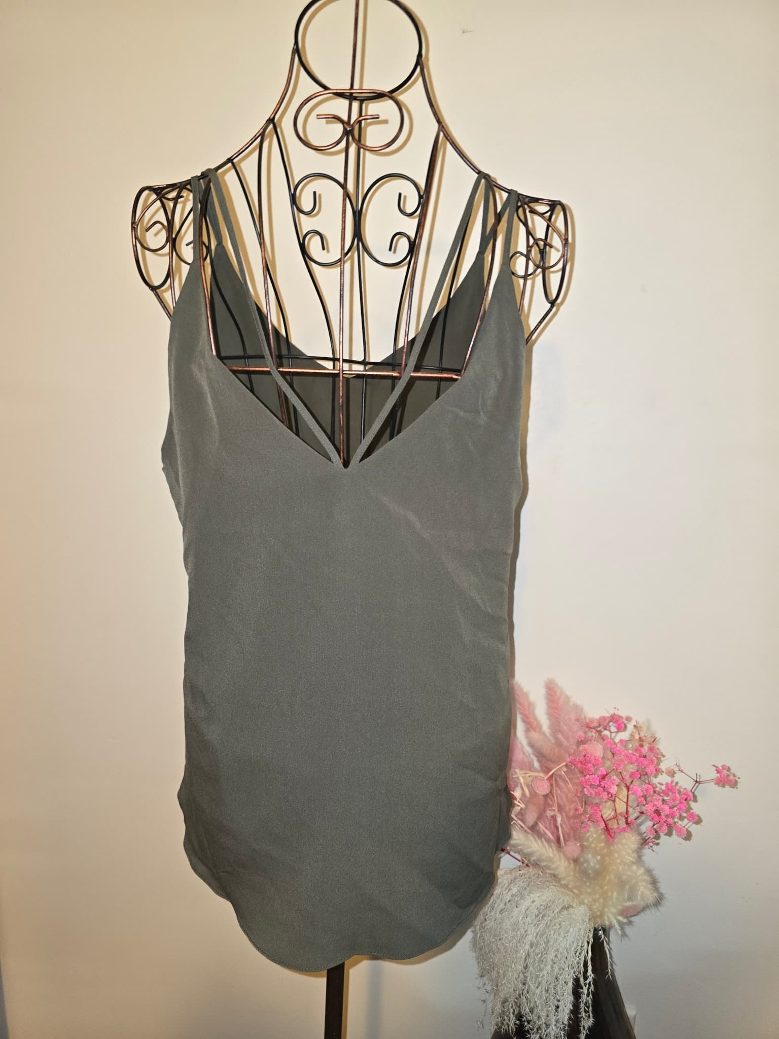 Forever New V-Neck Camisole Tank Top Olive Green Women's 10 — photo 2 of 4